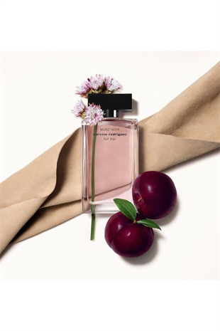 Narciso Rodriguez For Her Musc Noir EDP 50 ml Kadın Parfüm