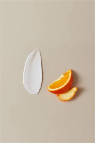Nivea Q10 Vitamin C Sıkılaştırıcı Vücut Losyonu 250 ml