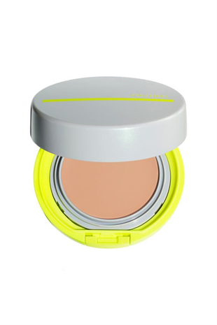 Shiseido Sports BB Compact SPF50+ Medium 12 gr BB Krem
