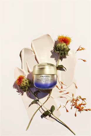 Shiseido Vital Perfection Uplifting Cream Enriched 50 ml Anti-age Nemlendirici