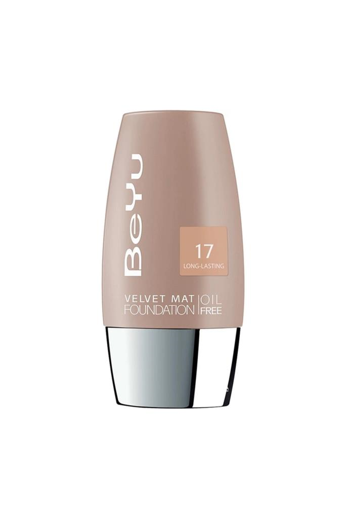 Beyu Velvet Mat Foundation 17 Bright Sand