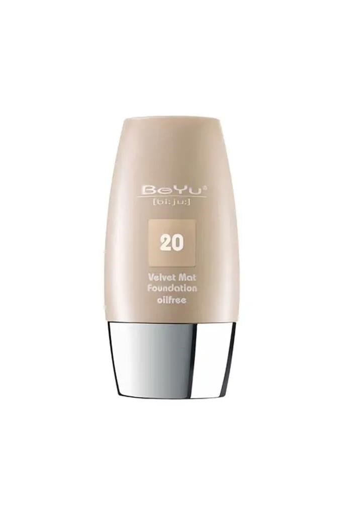 Beyu Velvet Mat Foundation 20 Light Toffee