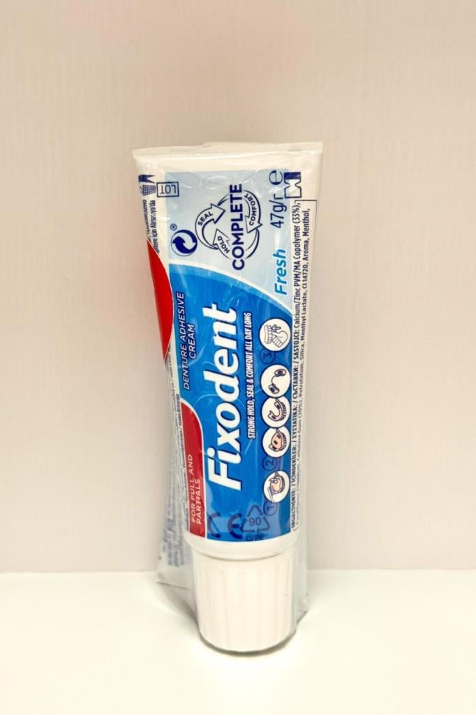 Fixodent Naneli Diş Protez Yapıştırıcı Krem 47 gr