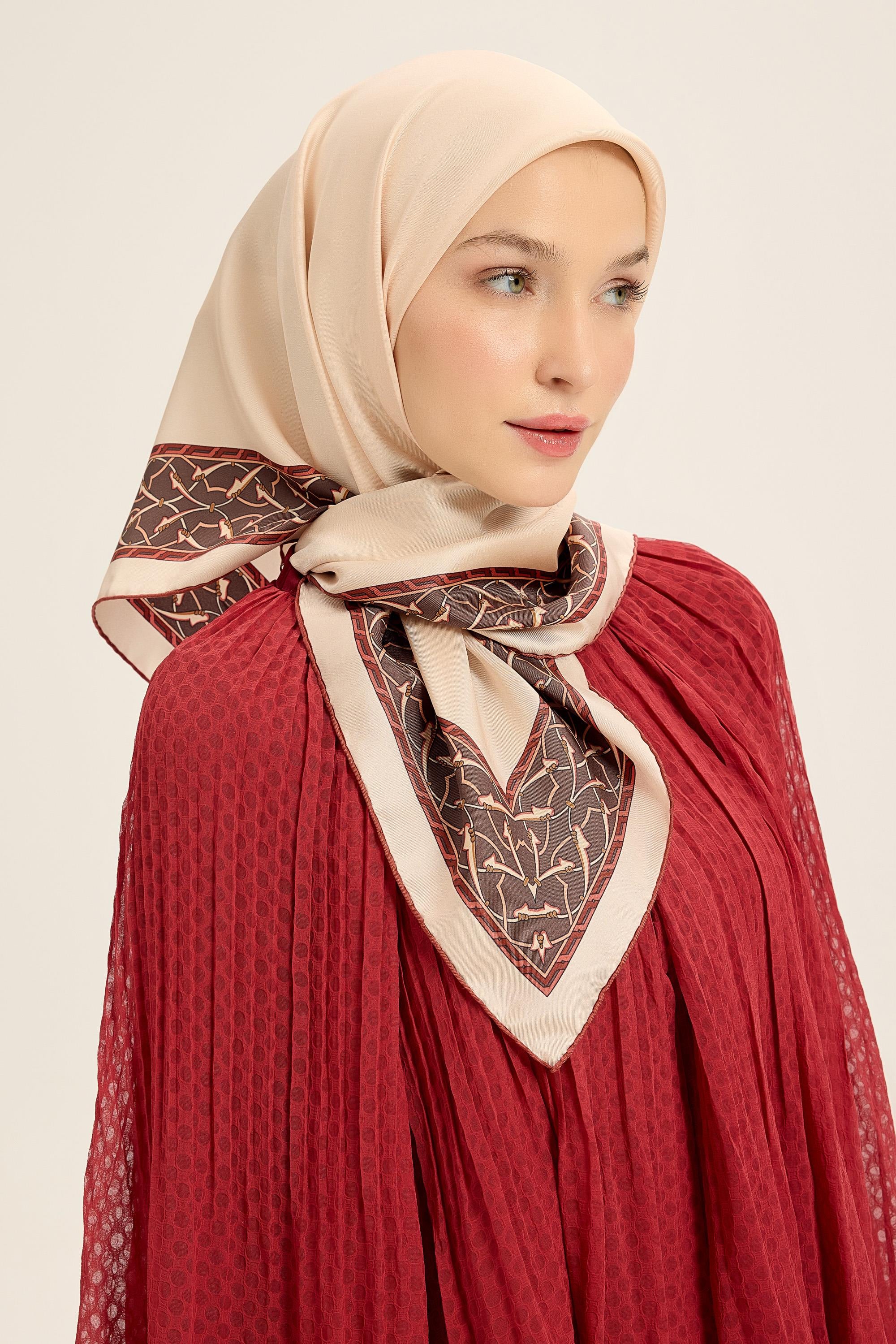 AHENK TİVİL İPEK EŞARP 90*90 CM - KREM