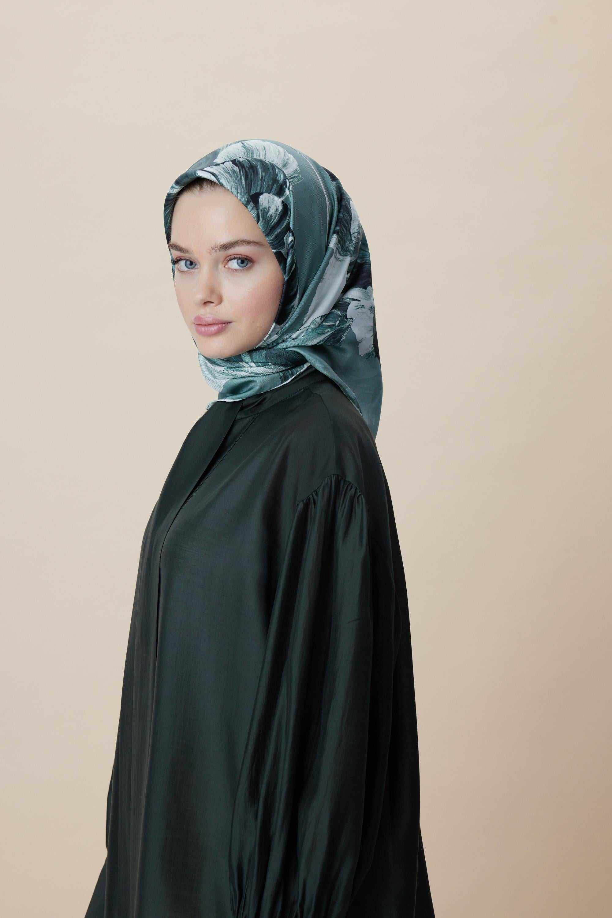 AKVA TİVİL İPEK EŞARP 90*90 CM - IHLAMUR YEŞİLİ