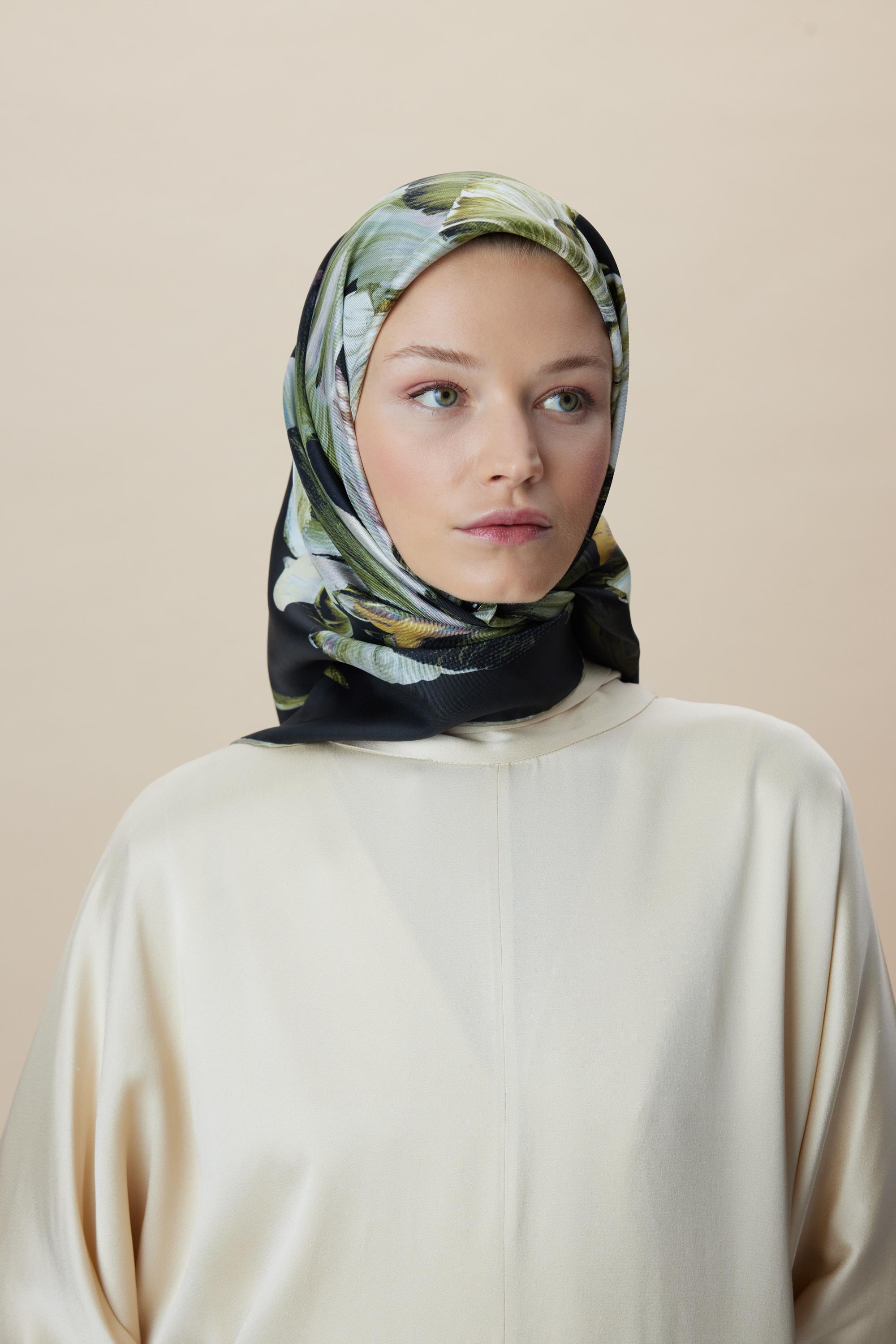 AKVA TİVİL İPEK EŞARP 90*90 CM - KOYU YEŞİL