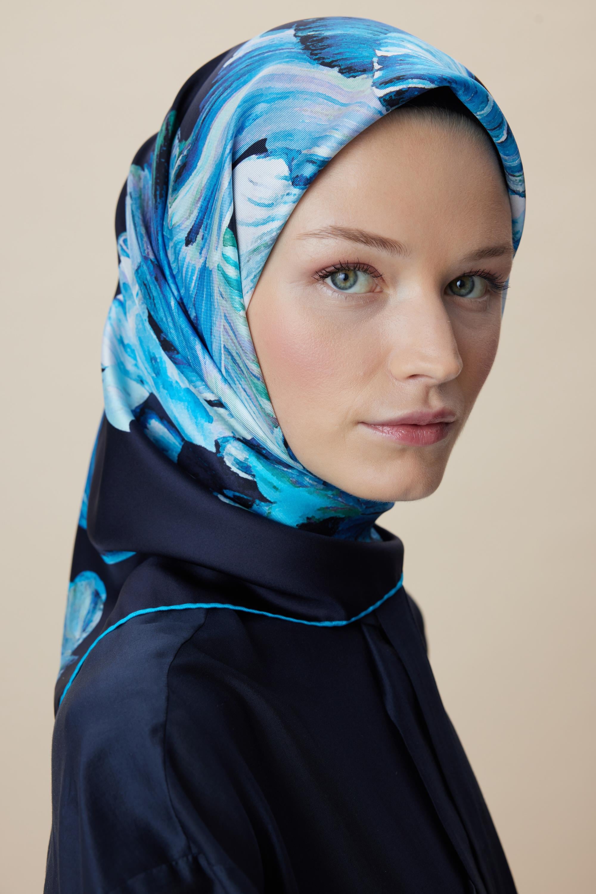 AKVA TİVİL İPEK EŞARP 90*90 CM - LACİVERT