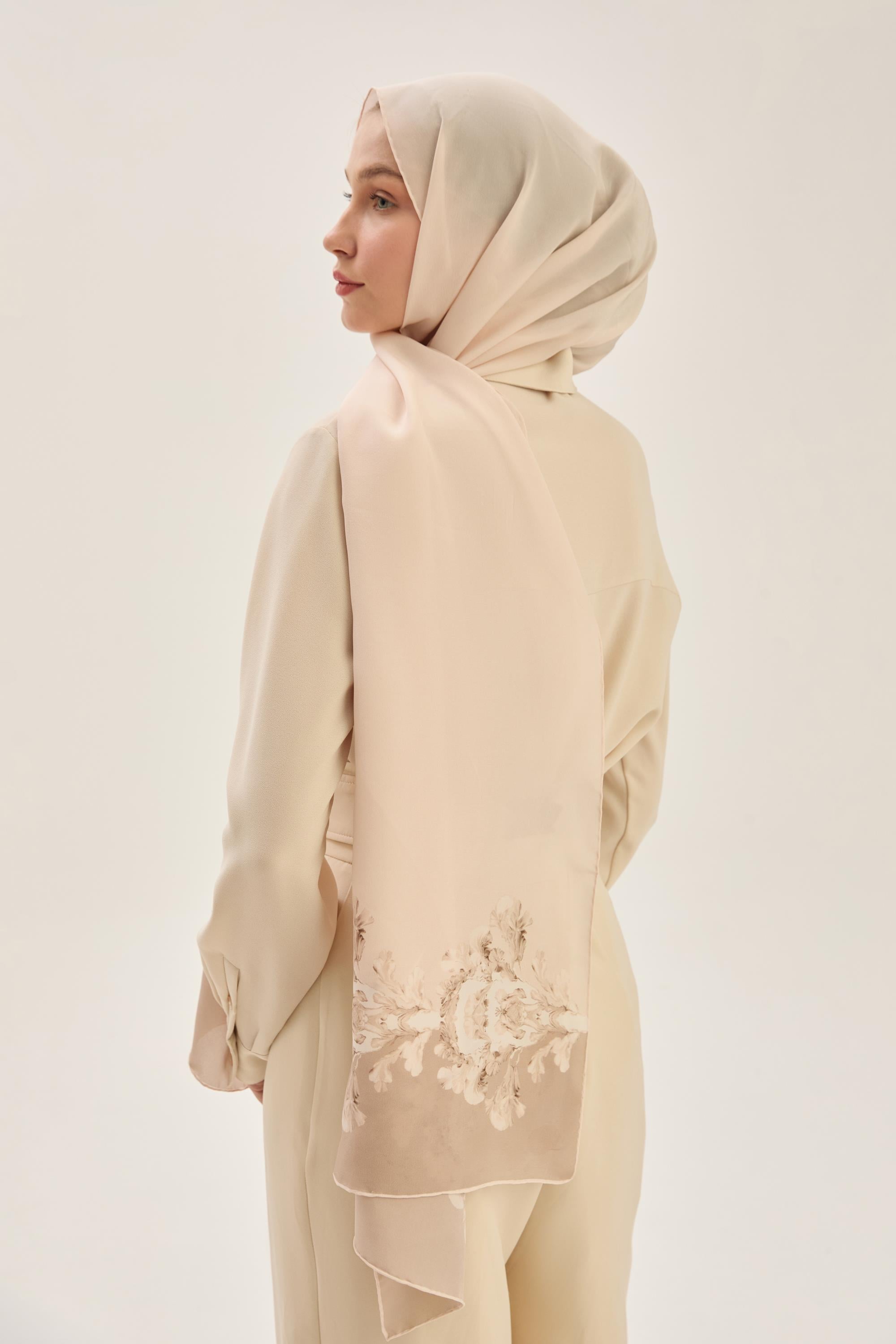 AREN KREP İPEK ŞAL 70*190 CM - KOYU BEJ