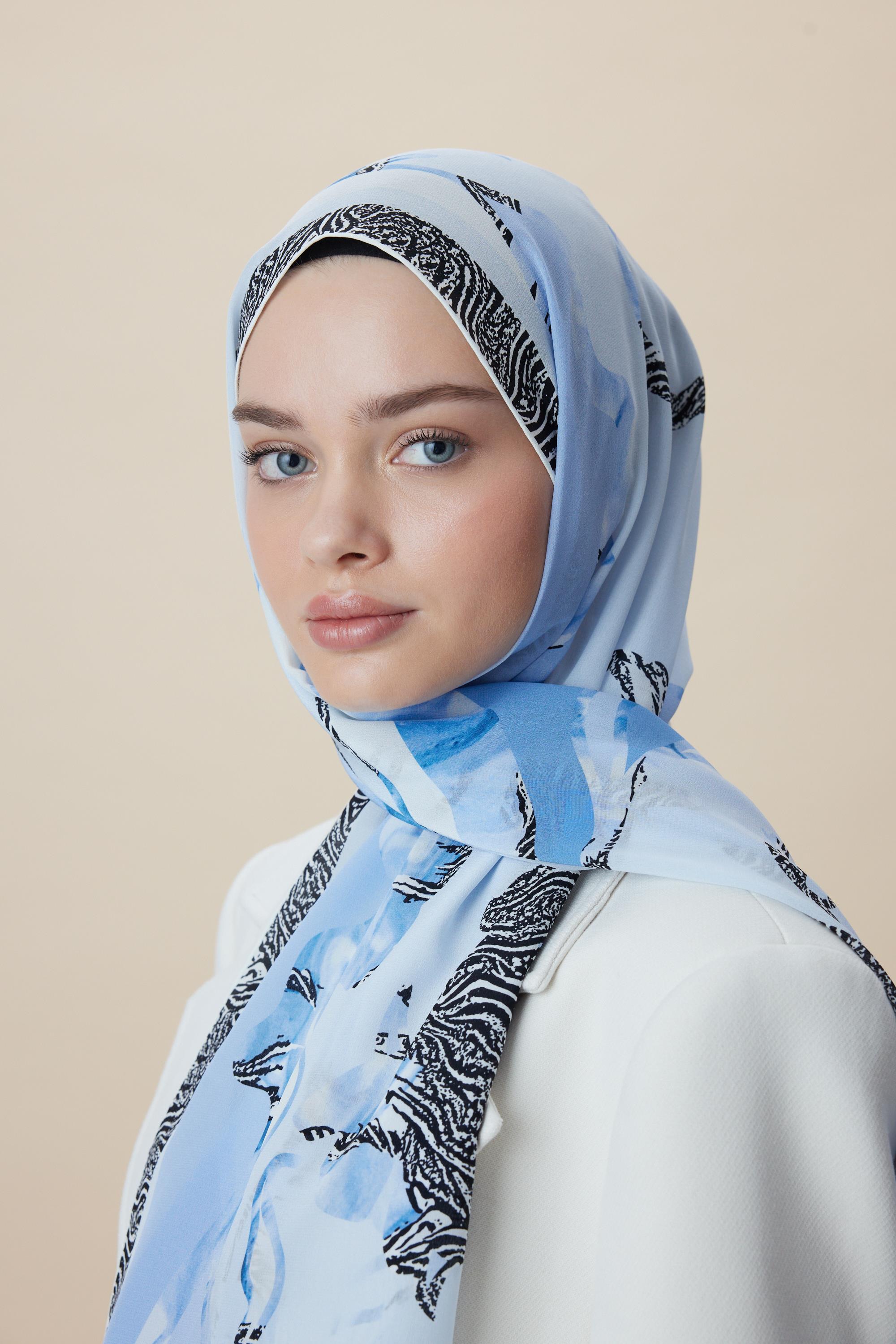 AYÇIL KREP İPEK ŞAL 70*190 CM - AÇIK MAVİ