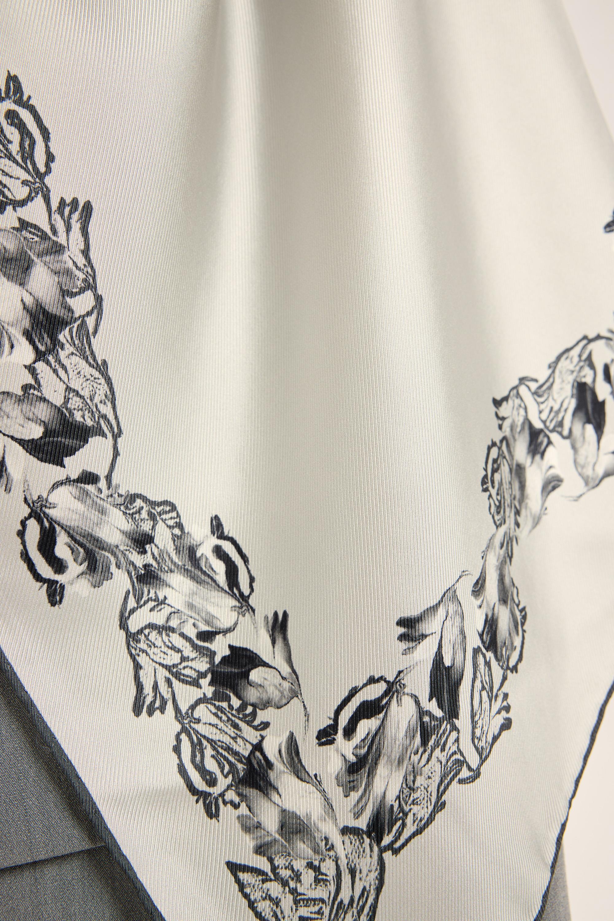 BADE MULBERRY İPEK ŞAL 70*190 CM - GRİ