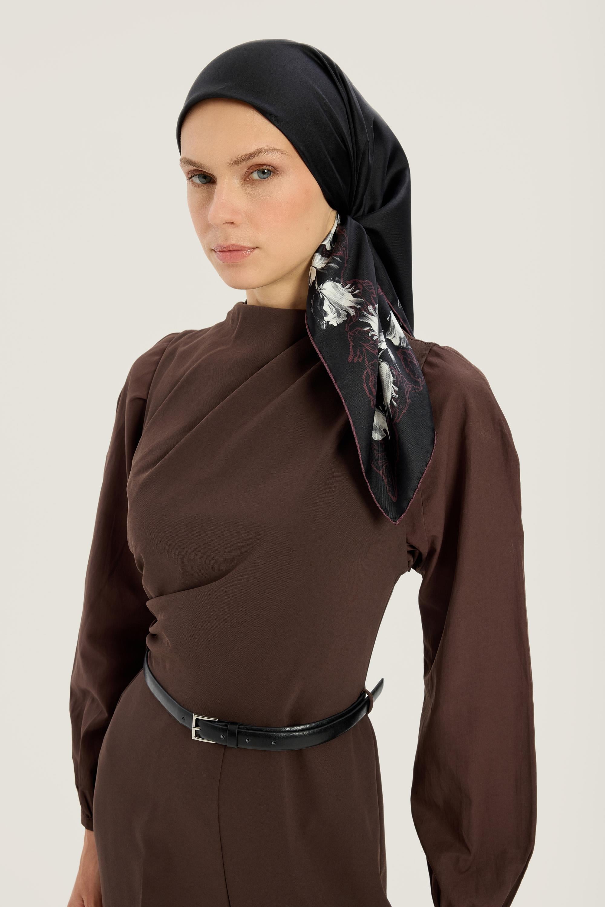 BADE TİVİL İPEK EŞARP 90*90 CM - SİYAH