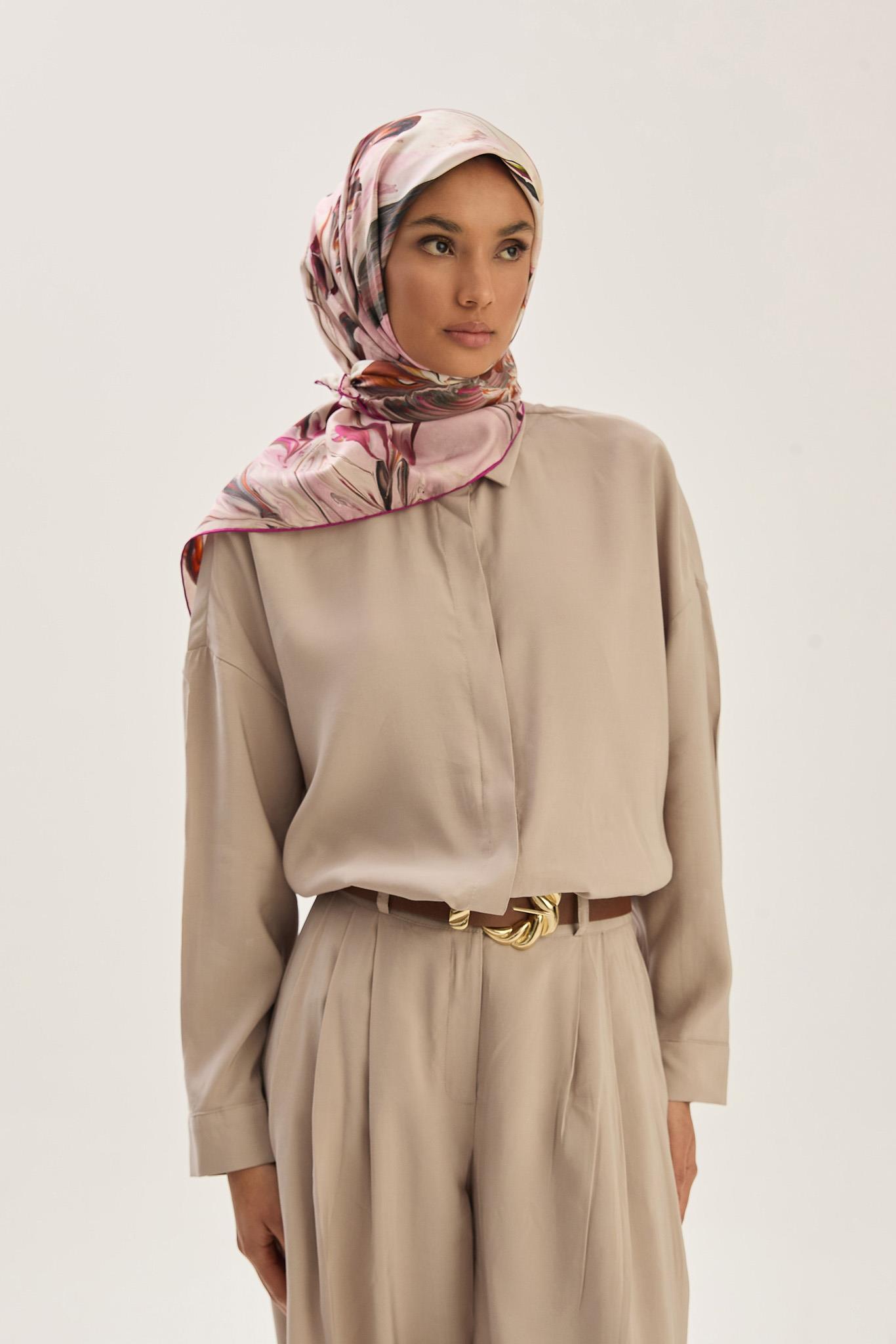 BUĞU MULBERRY İPEK EŞARP 90*90 CM - VİŞNE