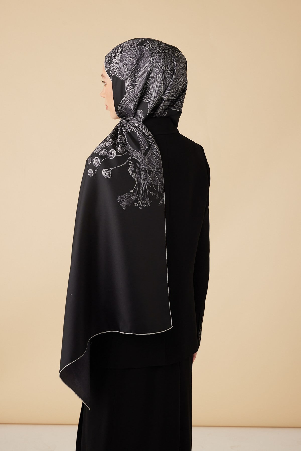 EFNA MULBERRY İPEK ŞAL 70*190 CM - SİYAH