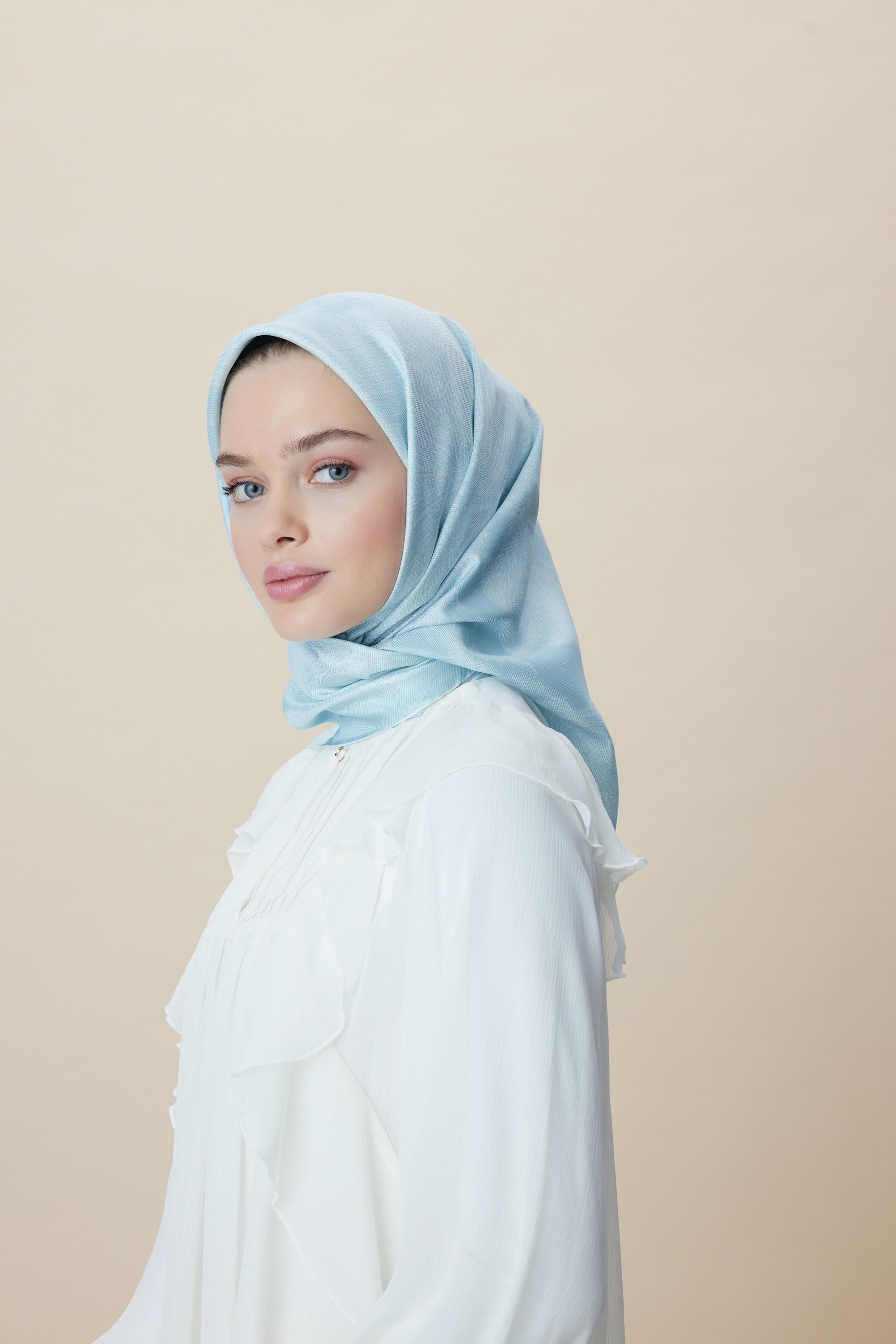 FARAH MULBERRY İPEK EŞARP 90*90 CM - AÇIK MAVİ