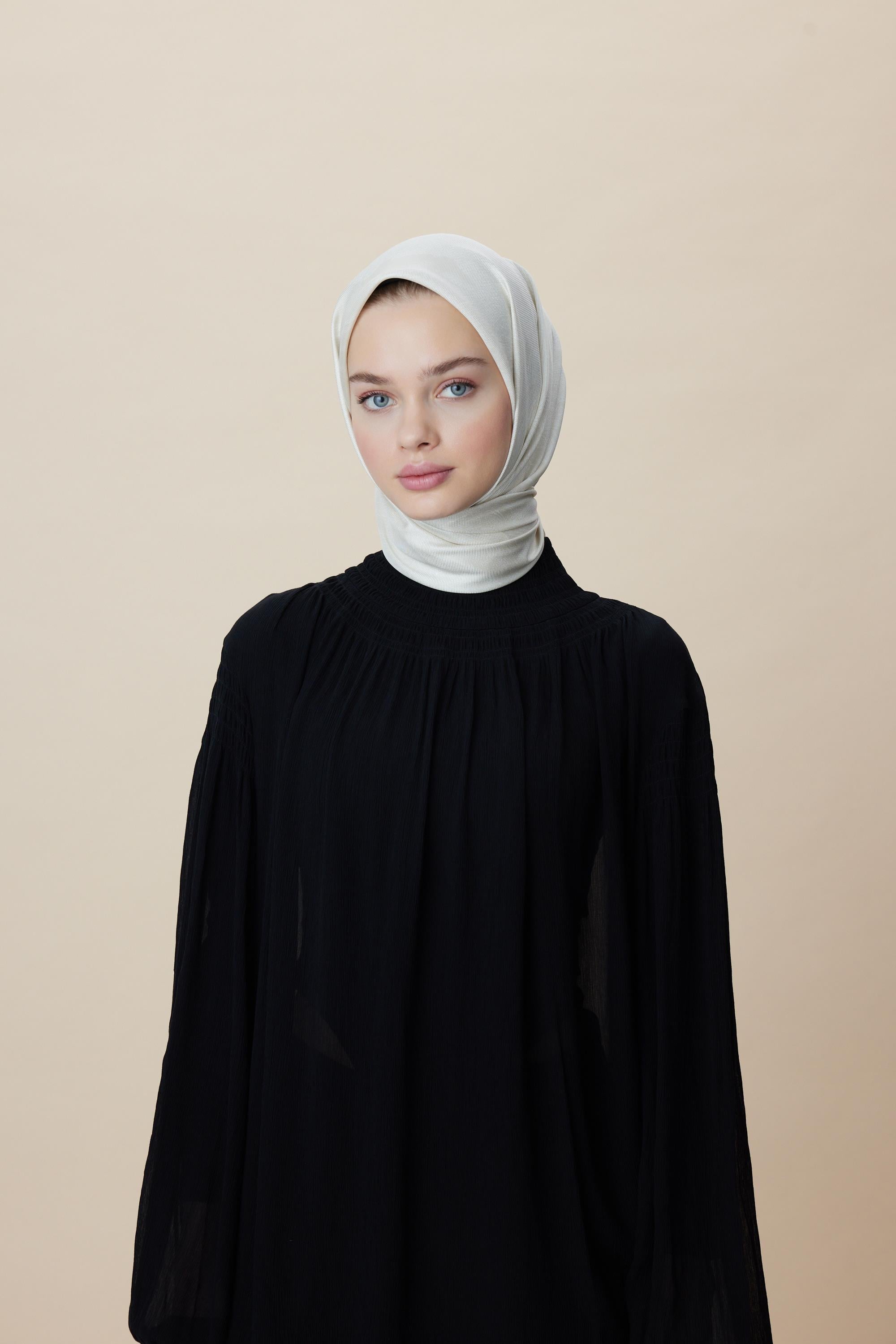 FARAH MULBERRY İPEK EŞARP 90*90 CM - FİLDİŞİ