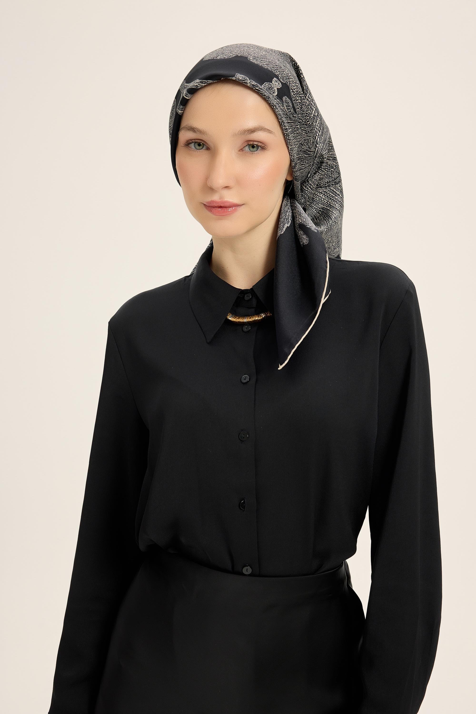 FARAH MULBERRY İPEK EŞARP 90*90 CM - SİYAH