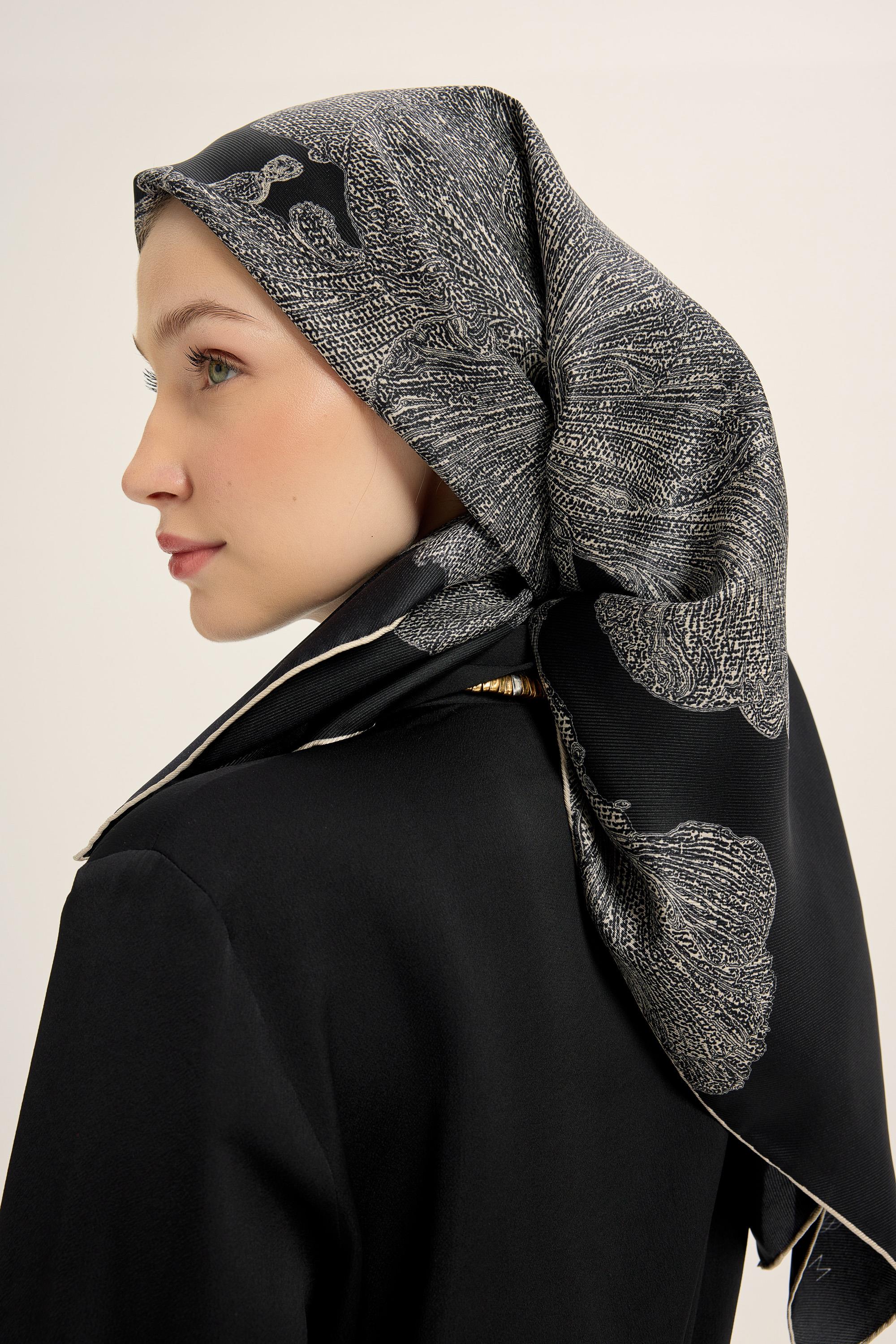 FARAH MULBERRY İPEK EŞARP 90*90 CM - SİYAH