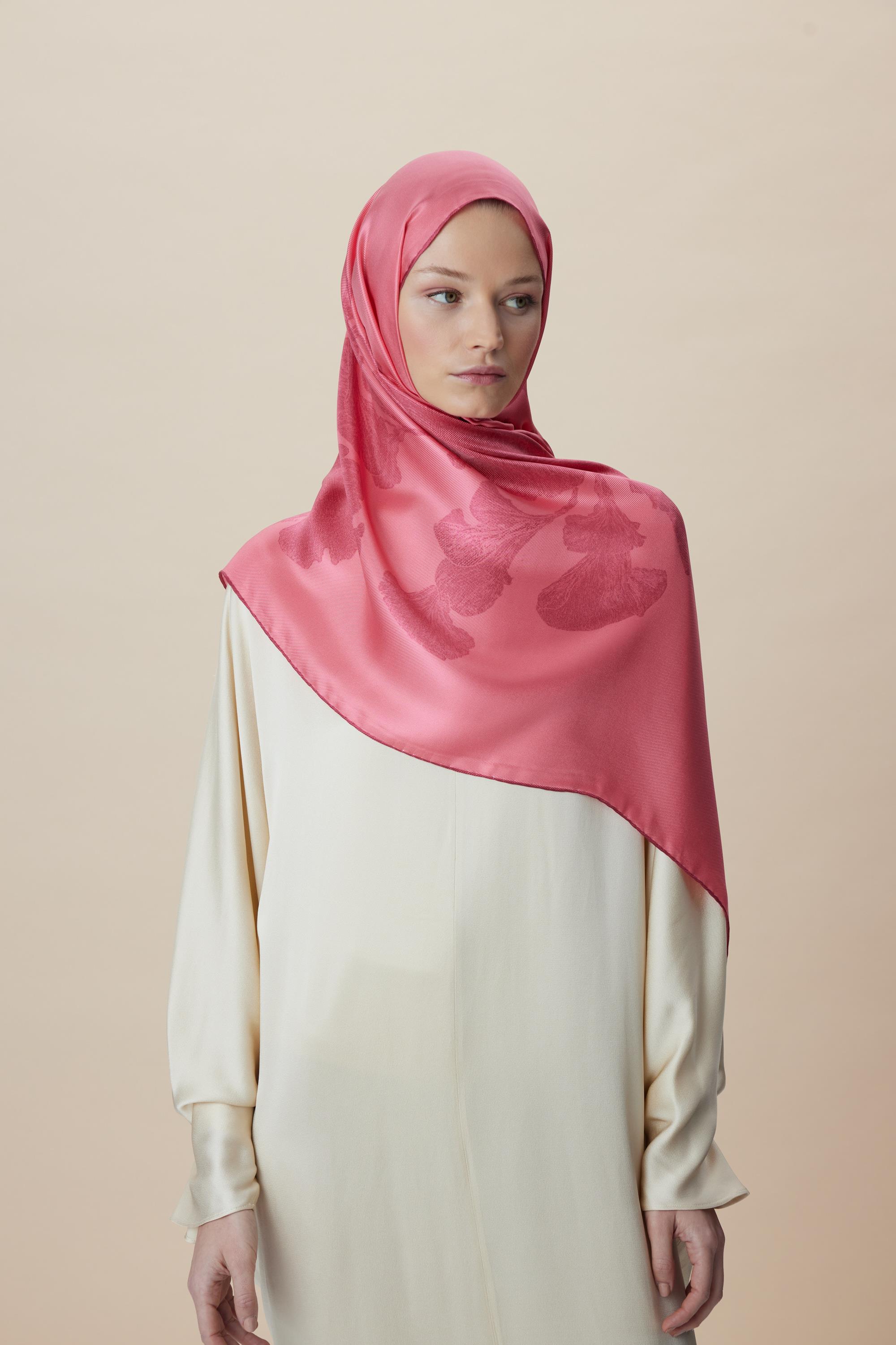 FARAH MULBERRY İPEK ŞAL 70*190 - FUŞYA