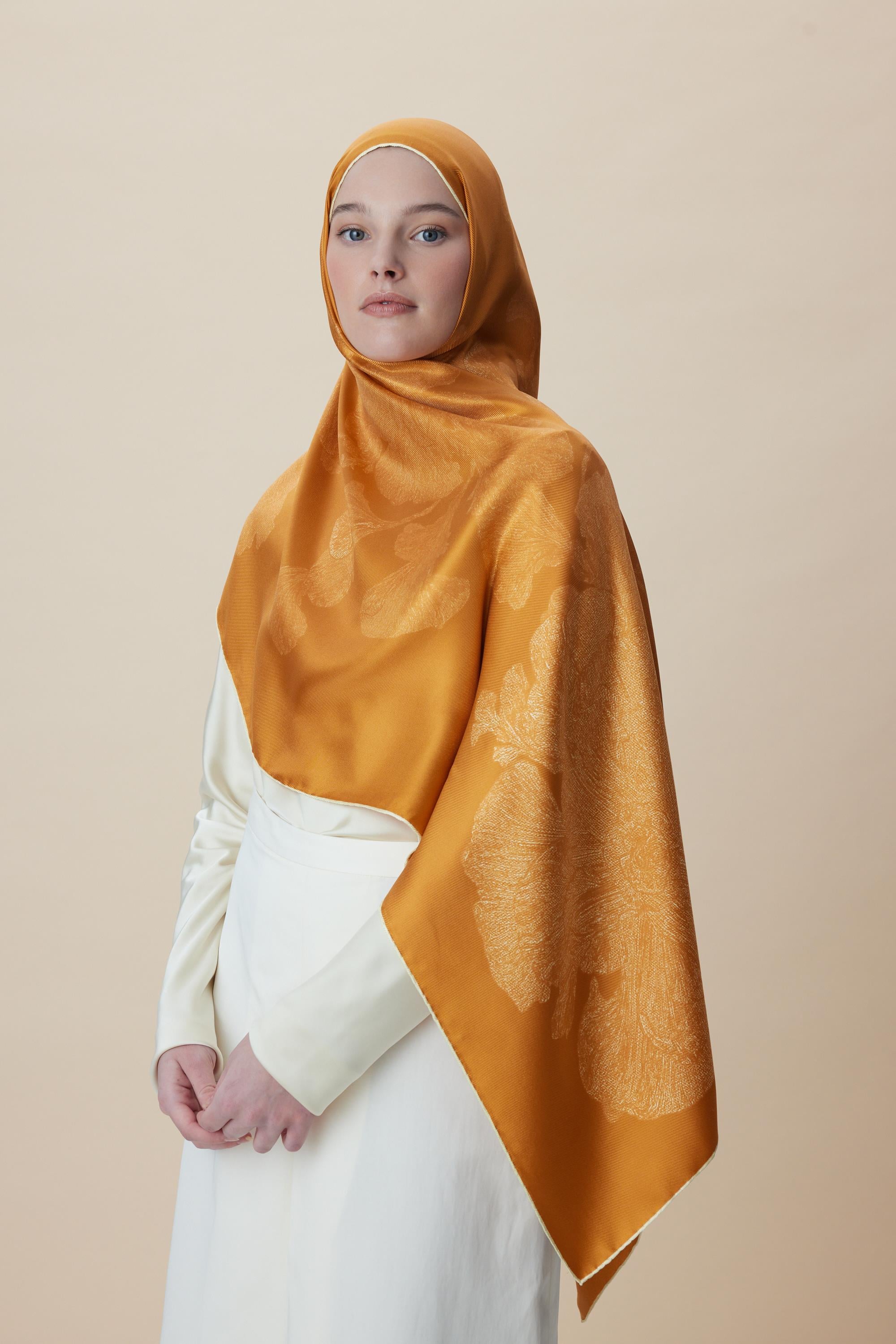 FARAH MULBERRY İPEK ŞAL 70*190 - HARDAL