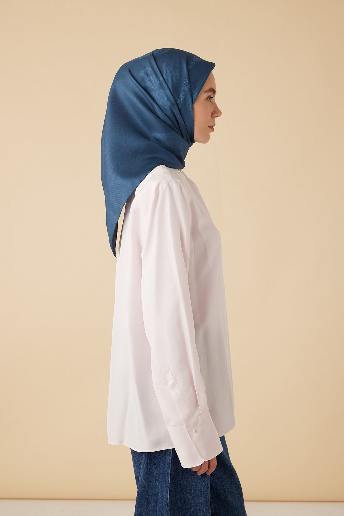 FERYA MULBERRY İPEK EŞARP 90*90 CM - INDIGO