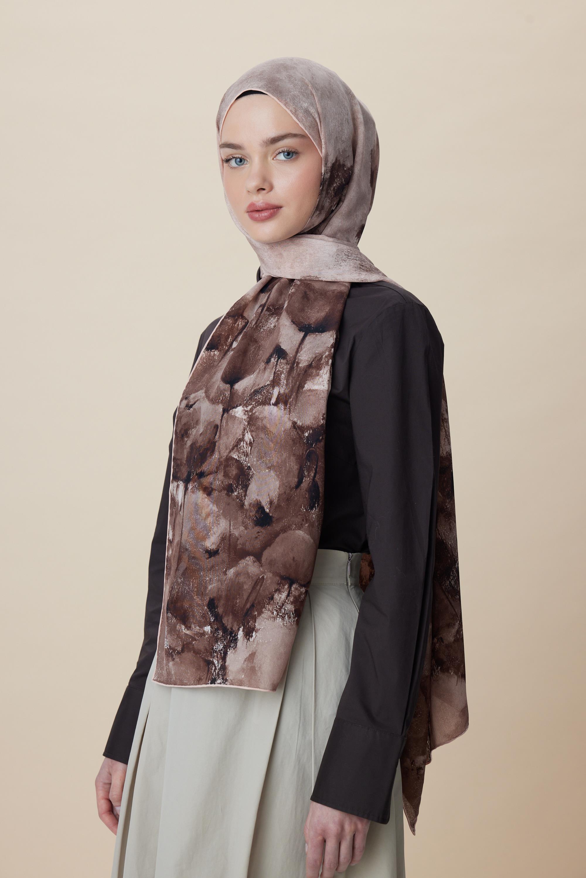 GELİNCİK KREP İPEK ŞAL 70*190 CM - KUM