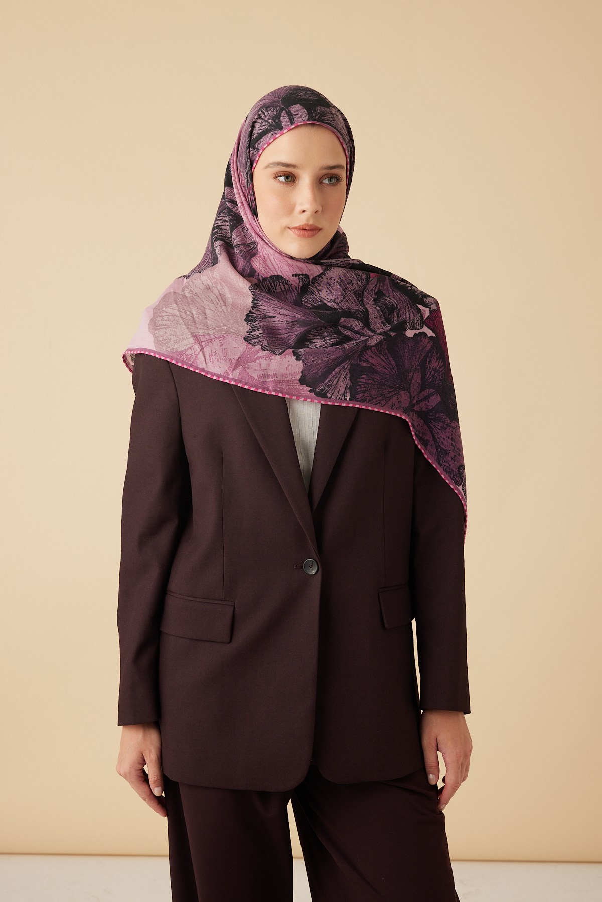 GİNKO YÜN ÜÇGEN ŞAL 140*140/2 CM - FUŞYA