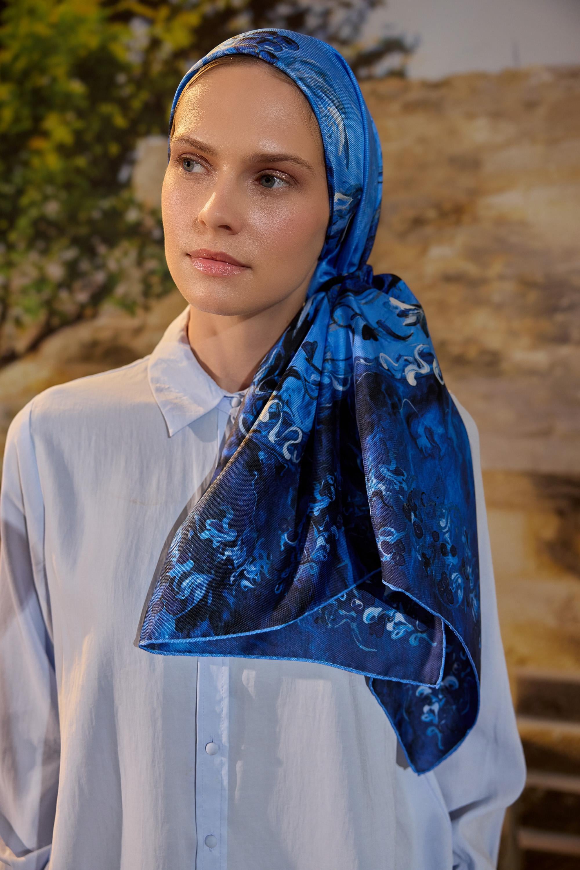 GÖKNAR MULBERRY İPEK EŞARP 90*90 CM - MAVİ