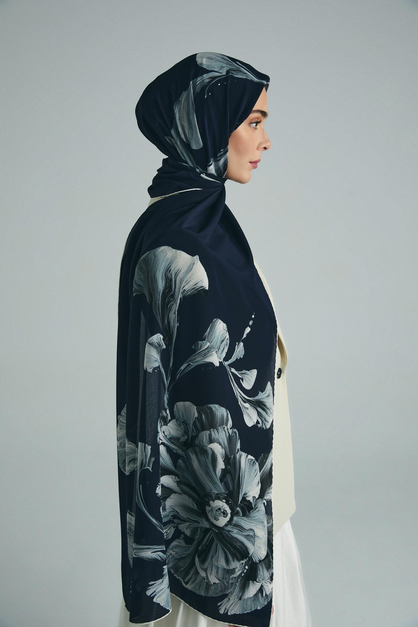 İLAY KREP İPEK ŞAL 70*190 CM - LACİVERT