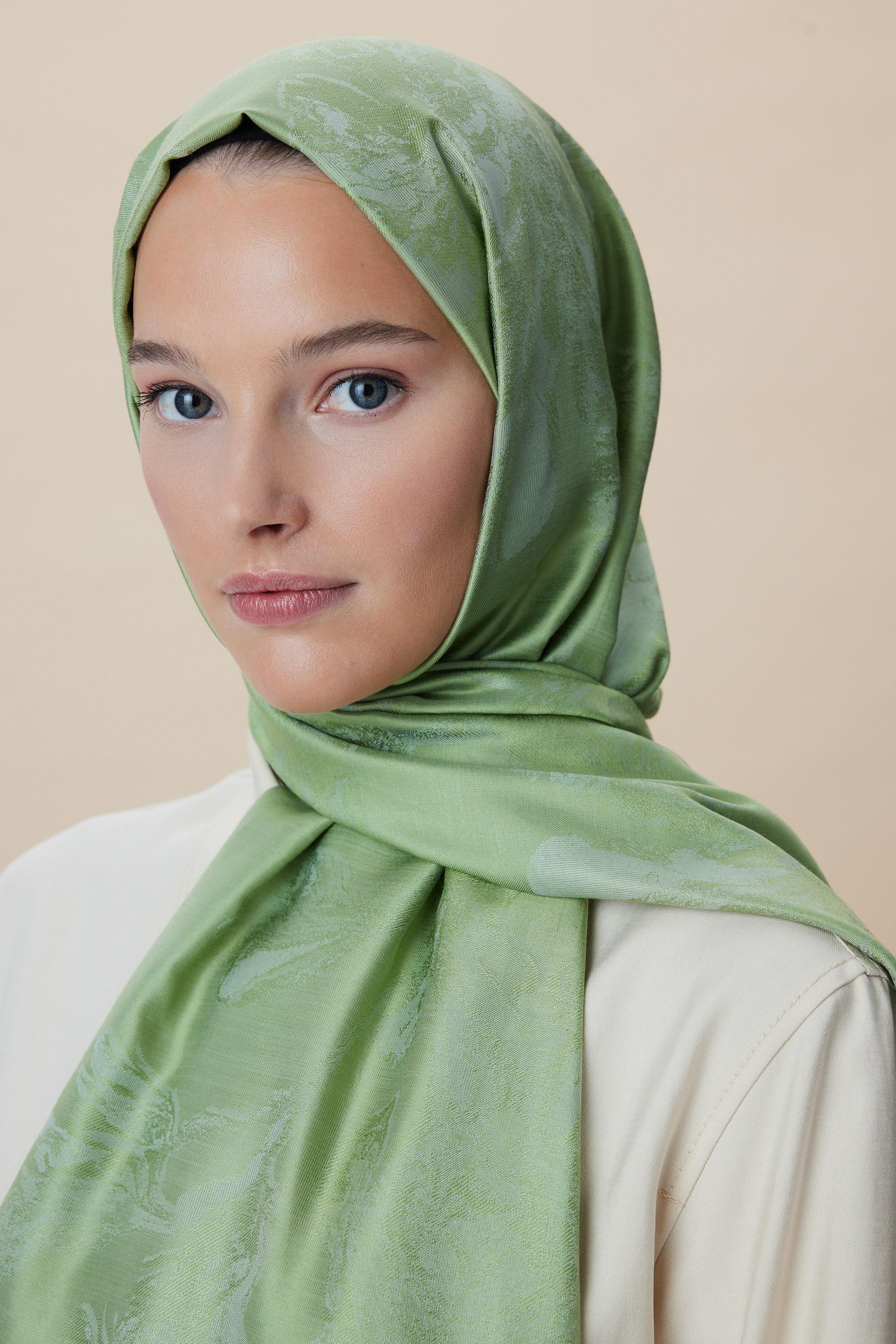 JADE JAKARLI MODAL İPEK ŞAL 70*200 CM - AÇIK YEŞİL