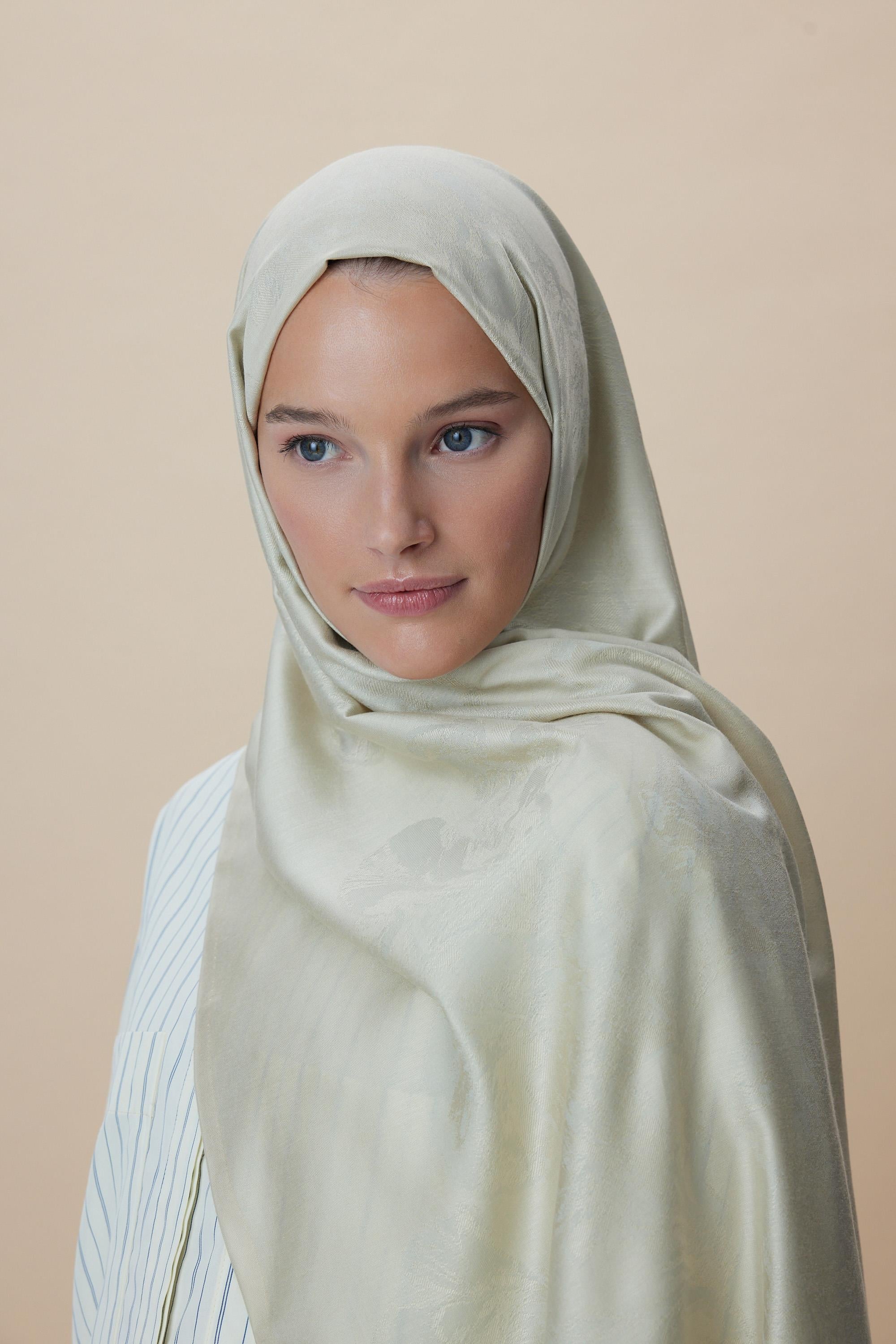 JADE JAKARLI MODAL İPEK ŞAL 70*200 CM - AÇIK BEJ