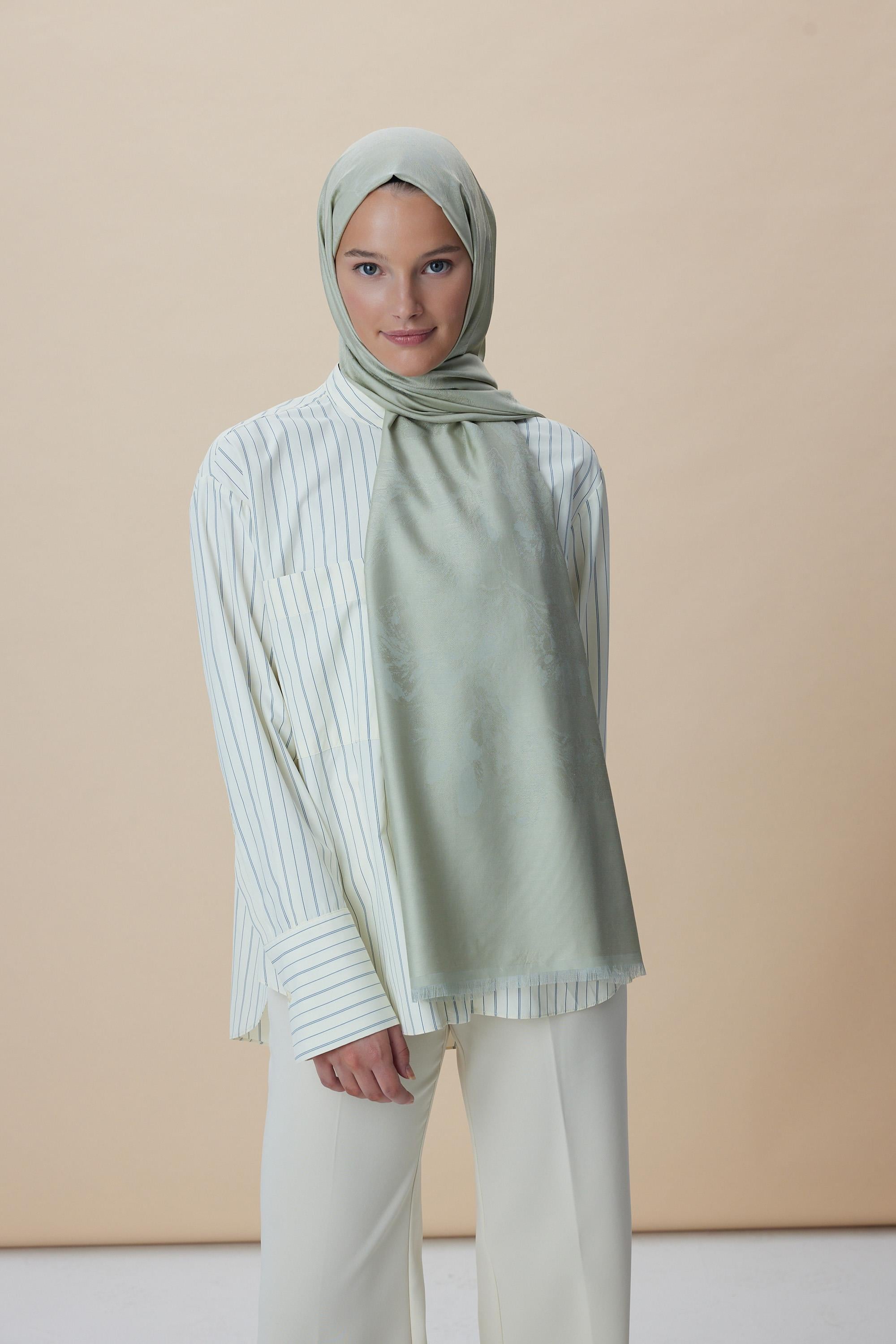 JADE JAKARLI MODAL İPEK ŞAL 70*200 CM - FİLİZİ YEŞİL