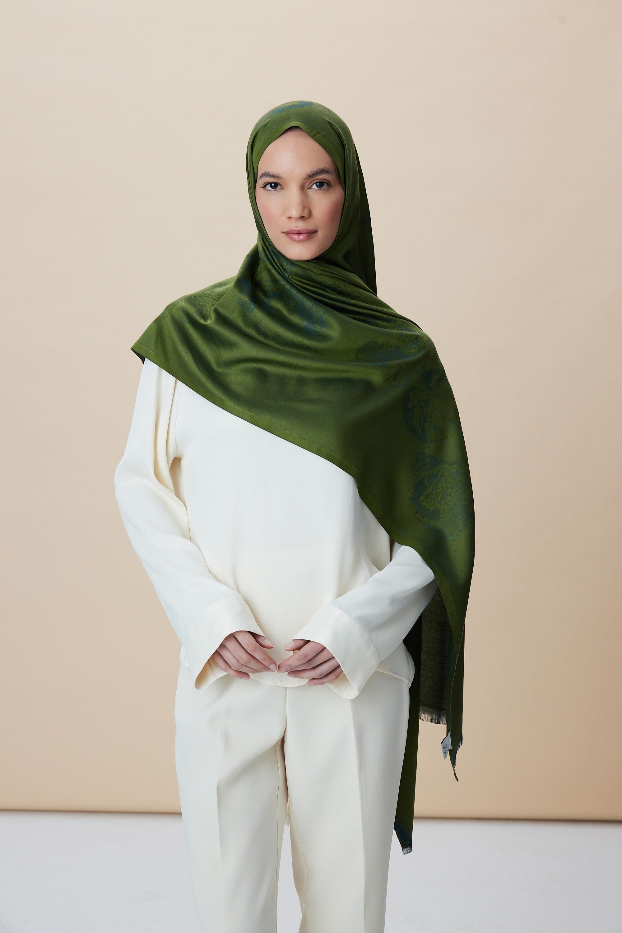 JADE JAKARLI MODAL İPEK ŞAL 70*200 CM - YEŞİL