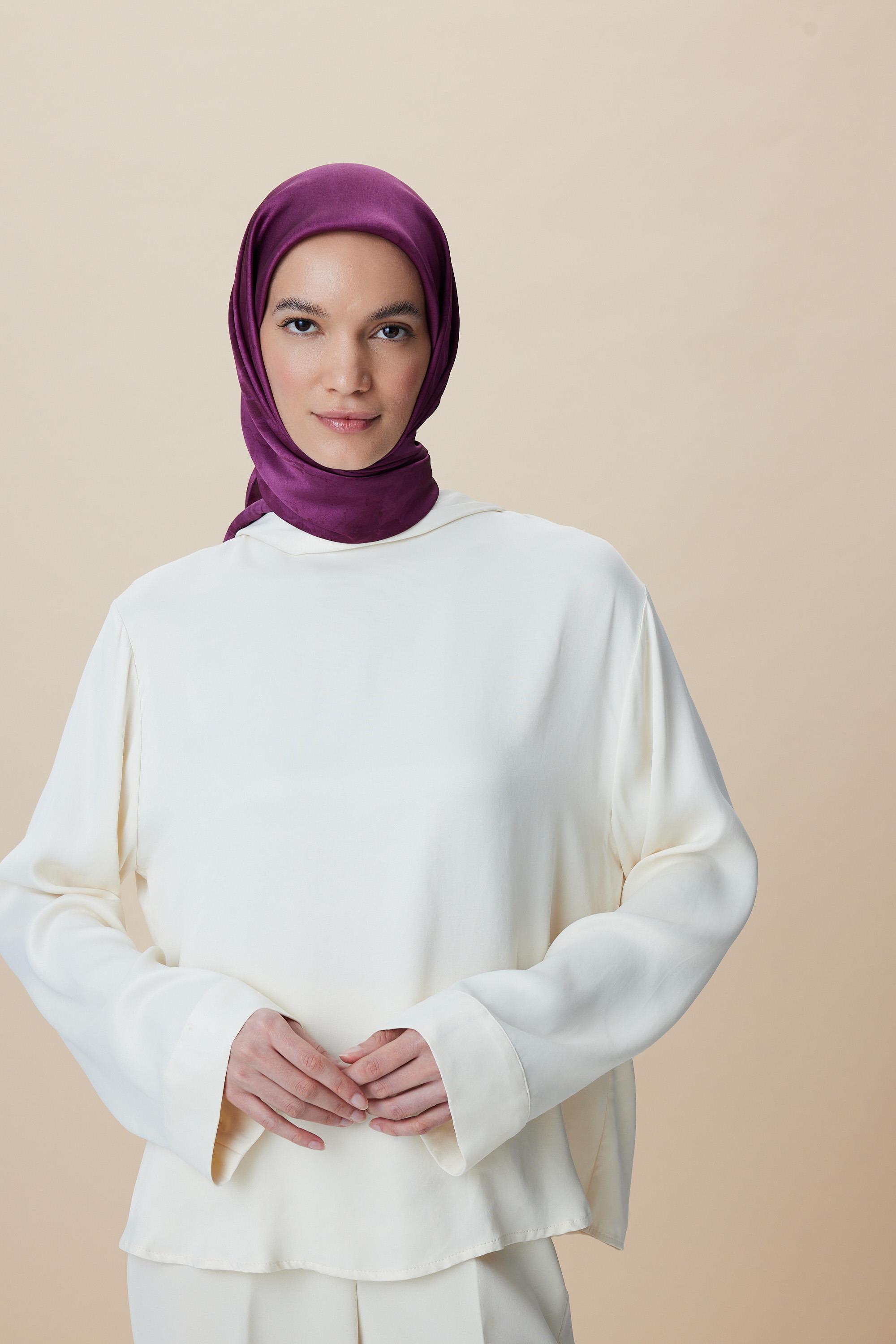 KATRE SURA İPEK EŞARP 90*90 CM - FUŞYA