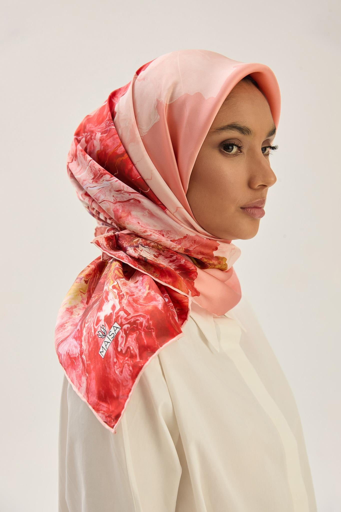 KATRE SURA İPEK EŞARP 90*90 CM - NAR ÇİÇEĞİ