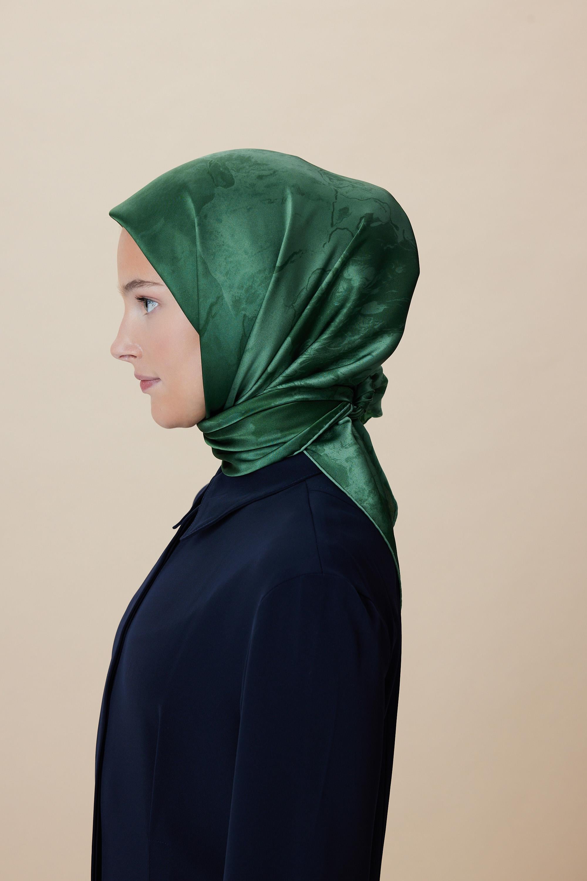 KATRE SURA İPEK EŞARP 90*90 CM - YEŞİL