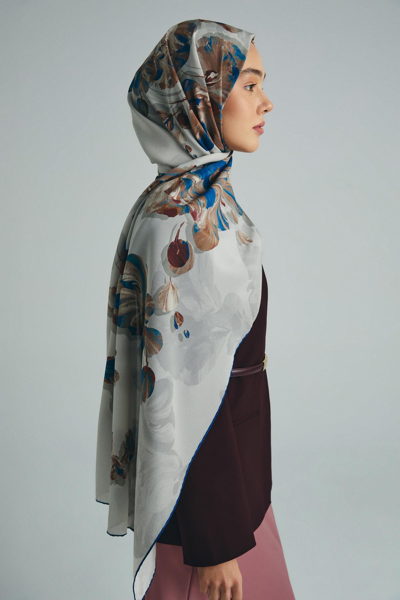 KEHRİBAR KREP İPEK ŞAL 70*190 CM - GRİ