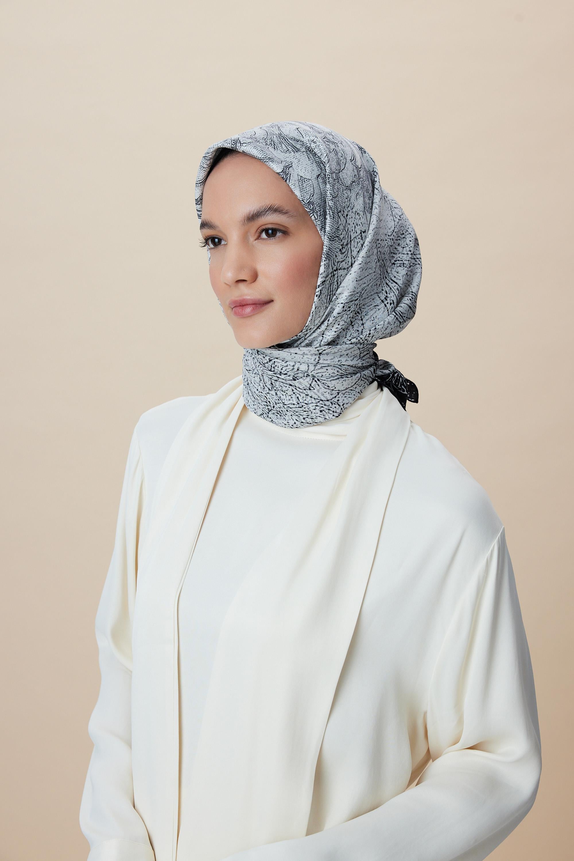 KÜN MULBERRY İPEK EŞARP 90*90 CM - KOYU GRİ