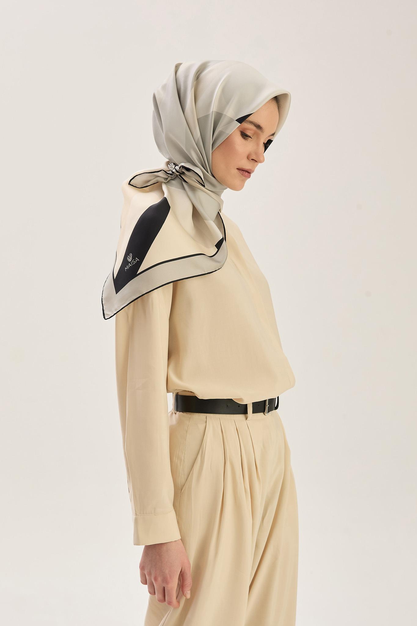 LALE TİVİL İPEK EŞARP 90*90 CM - SİYAH