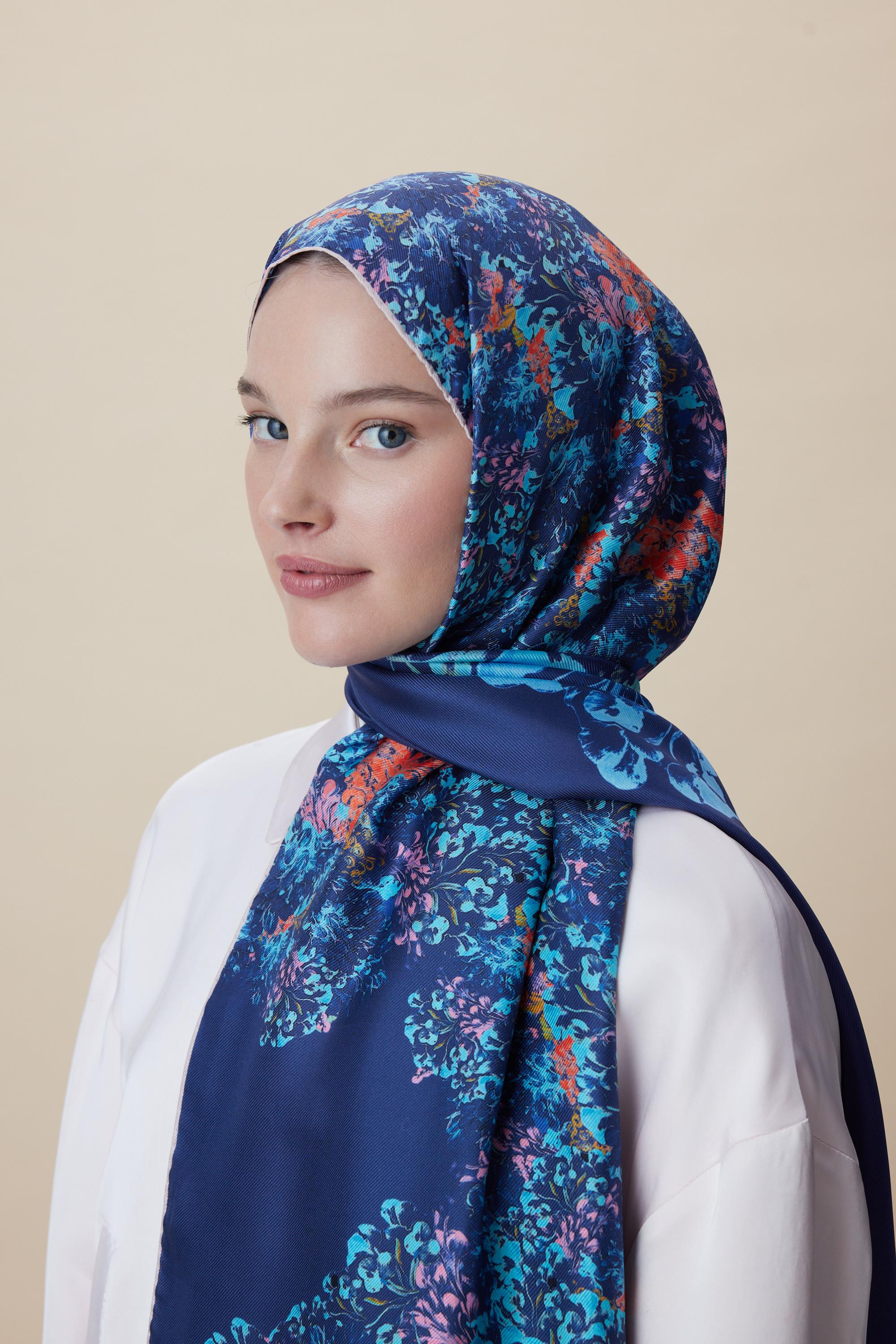 LARİN MULBERRY İPEK ŞAL 70*190 - LACİVERT