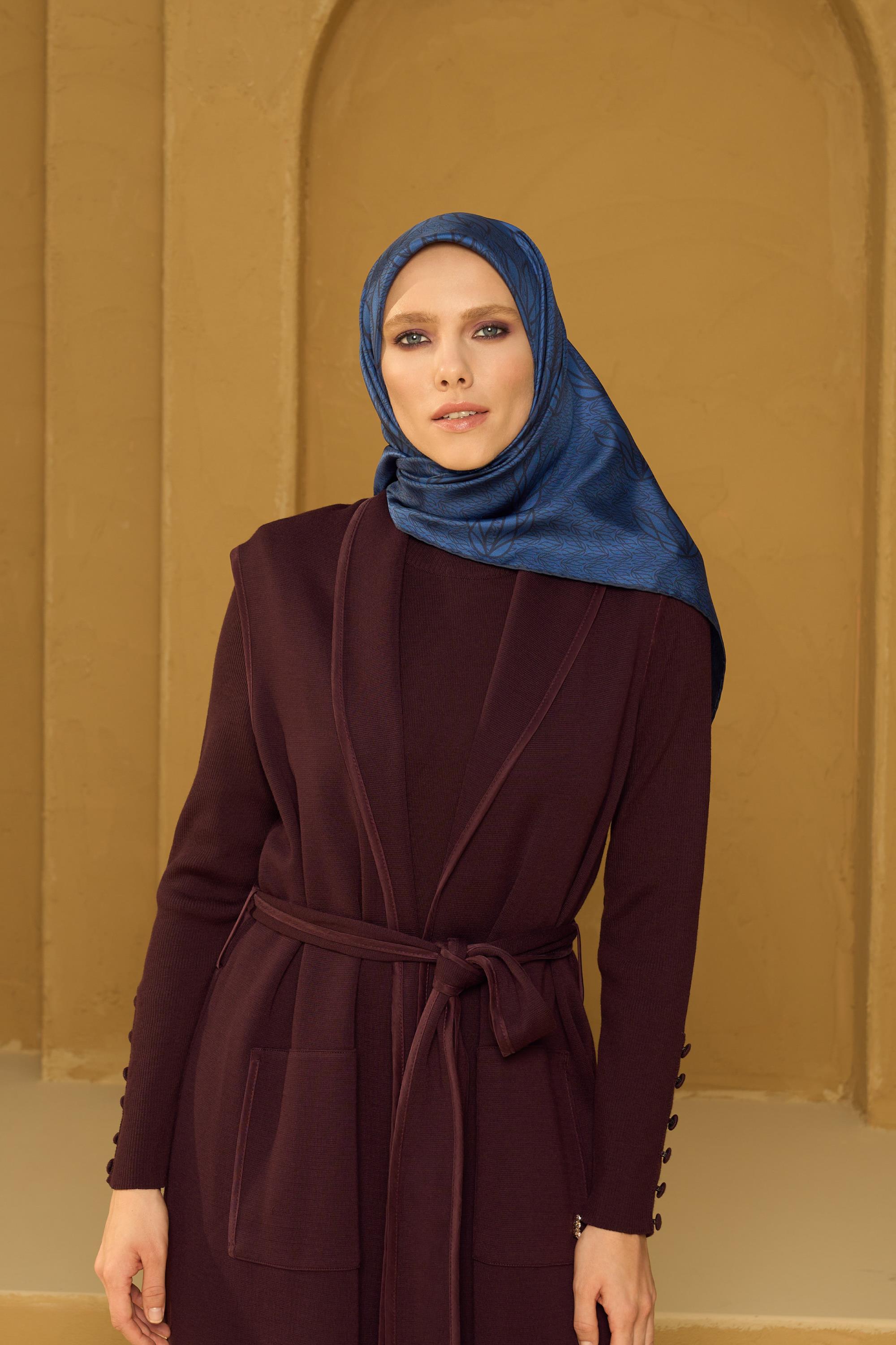 LAVİ TİVİL İPEK EŞARP 90*90 CM - LACİVERT