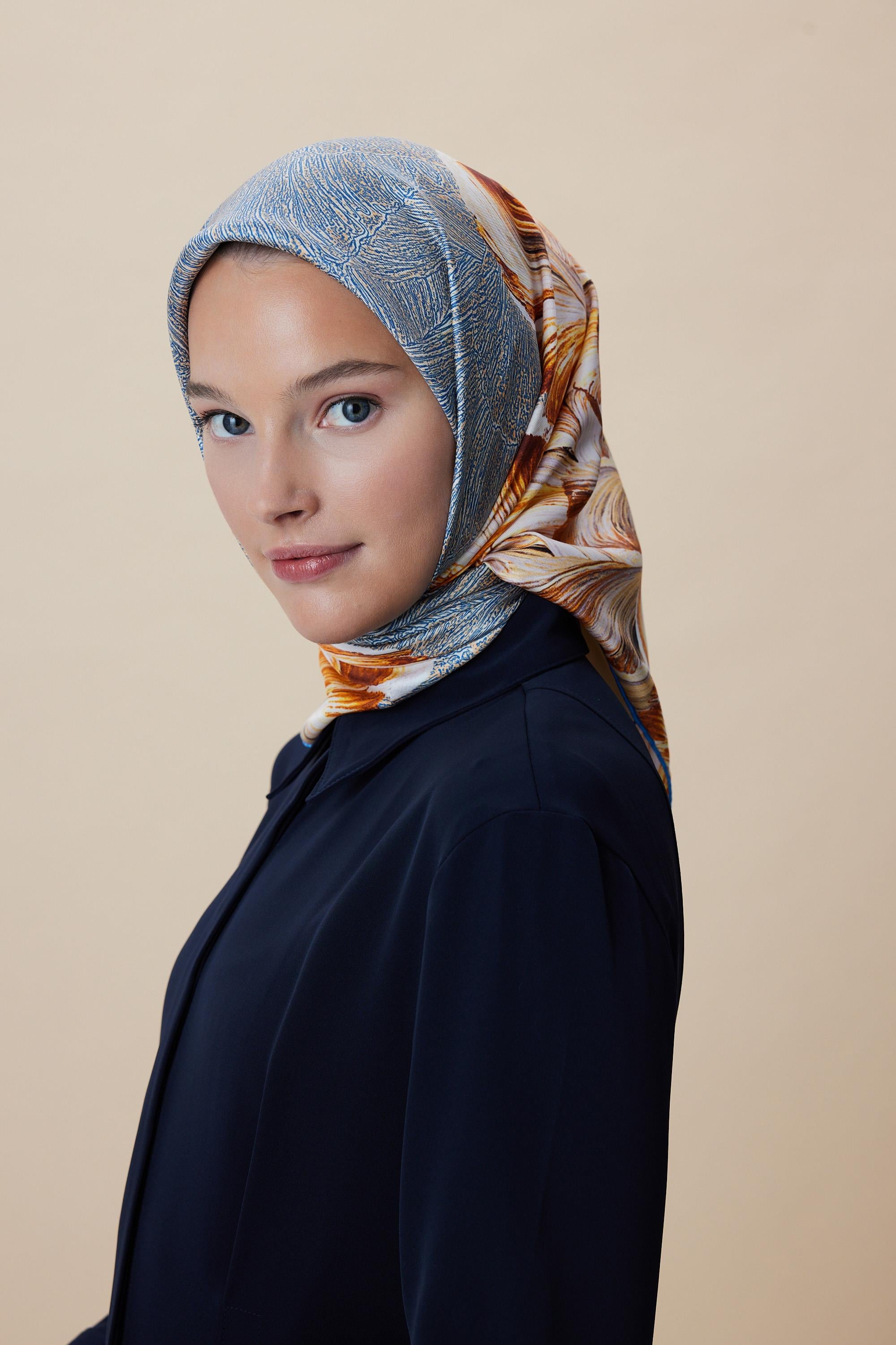 LUNA TİVİL İPEK EŞARP 90*90 CM - KREM