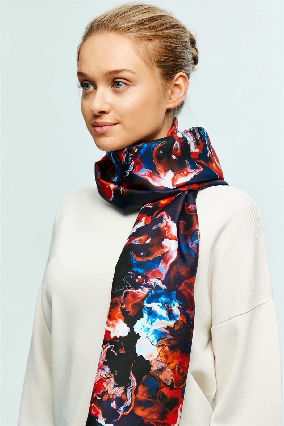 MAİ LEYL TİVİL İPEK ŞAL 75x200 