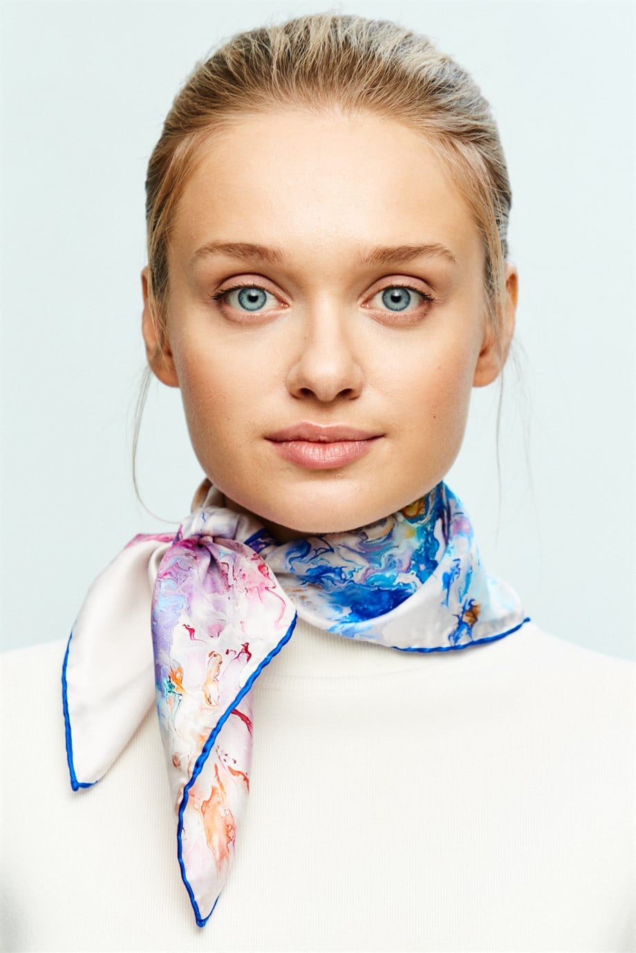 SİM TİVİL İPEK GAVROŞ 55x55