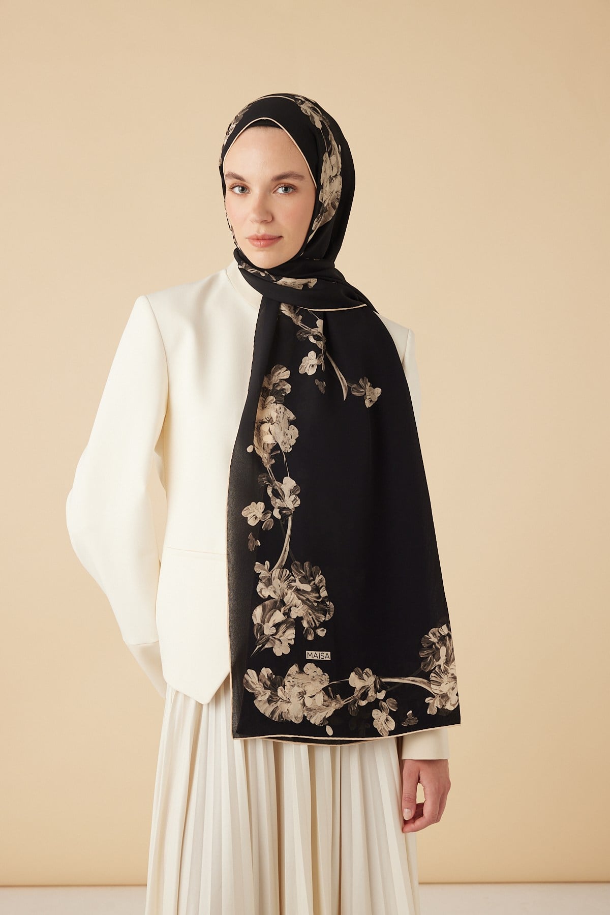 NEVA KREP İPEK ŞAL 70*190 CM - SİYAH BEJ