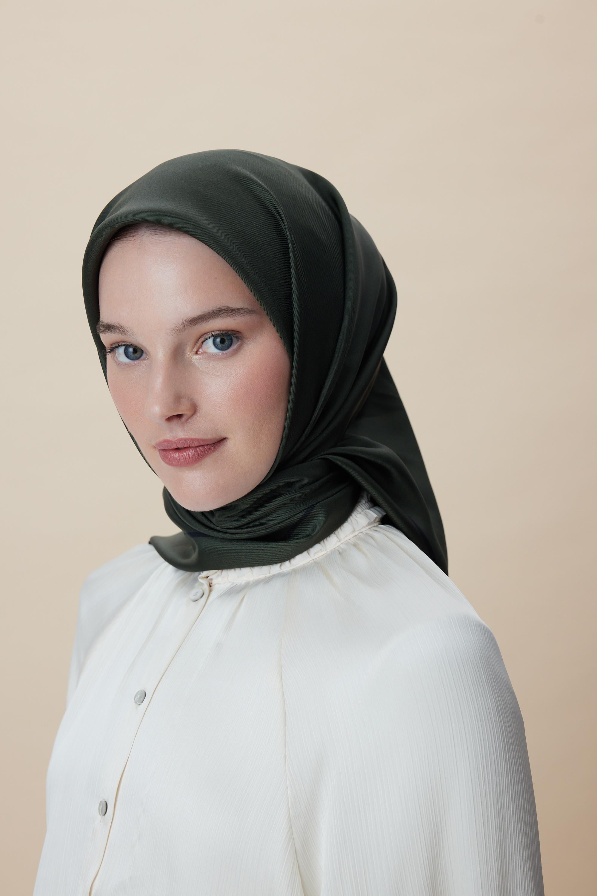 PAK TİVİL İPEK EŞARP 90*90 CM - YEŞİL