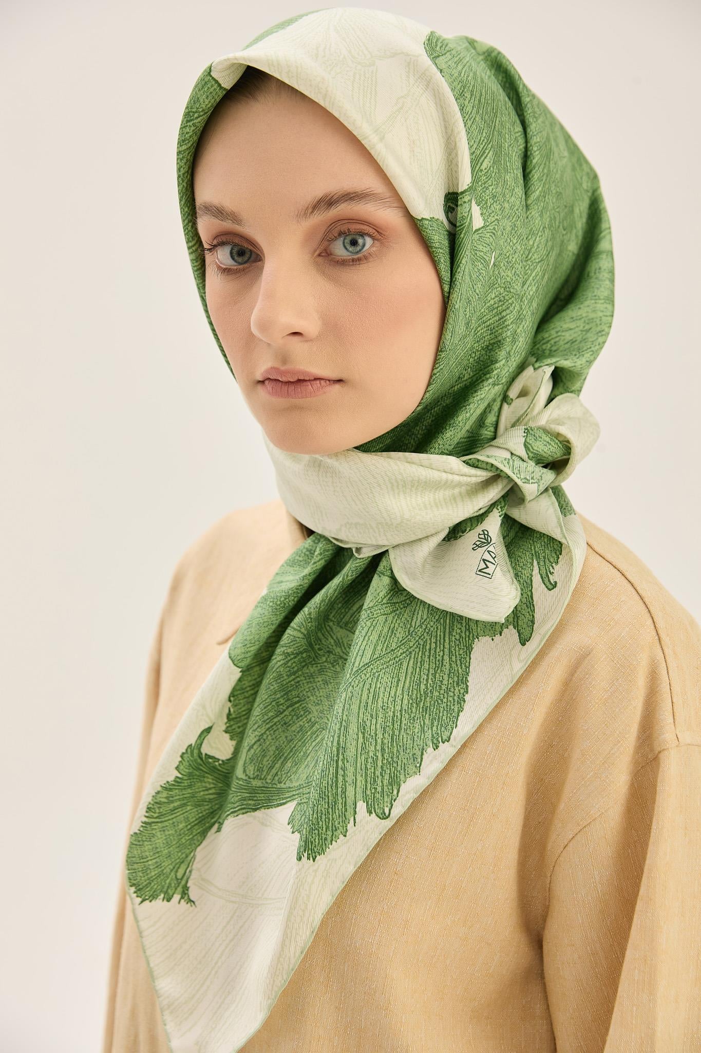 REŞHA MULBERRY İPEK EŞARP 90*90 CM - FISTIK YEŞİL