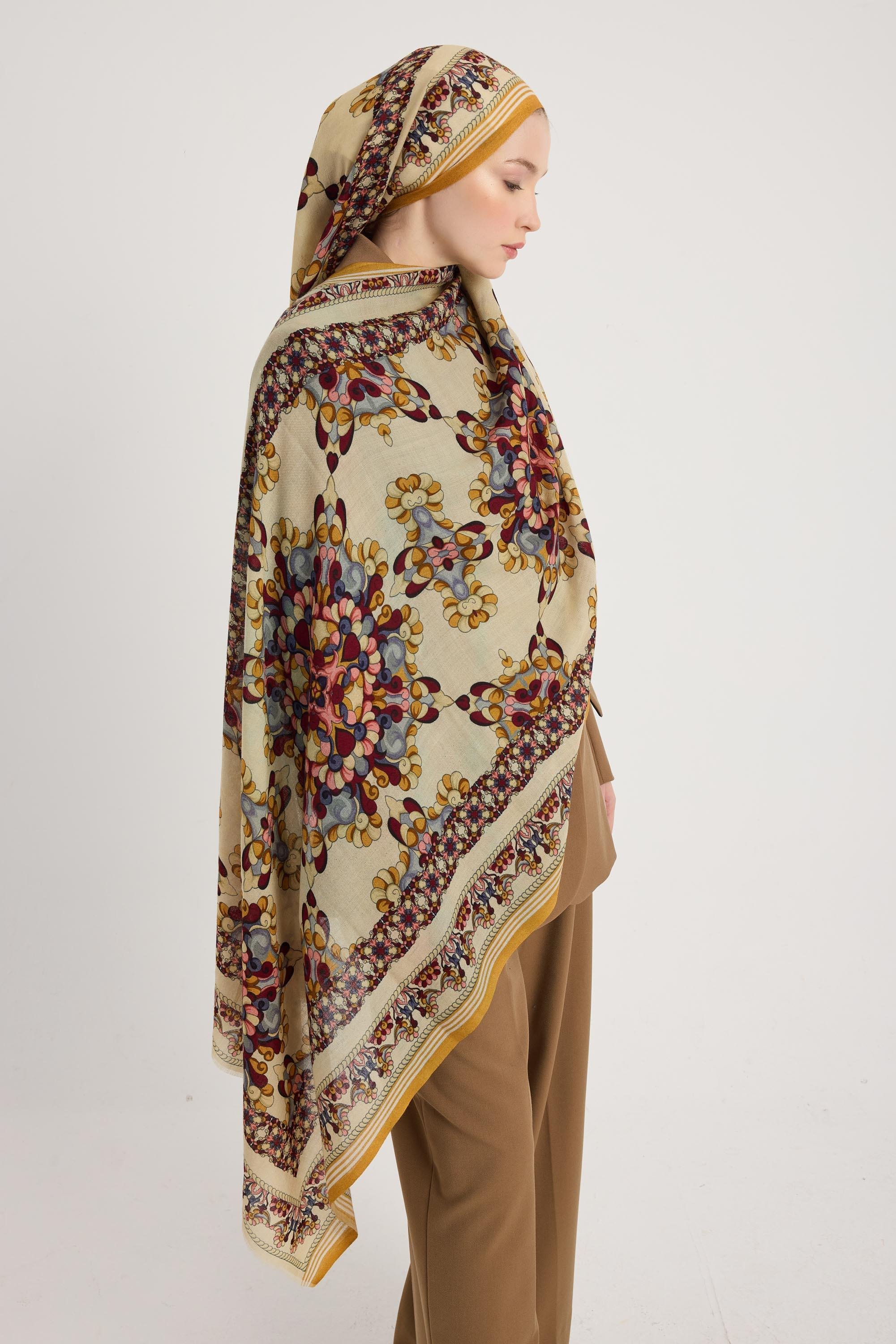 RUH YÜN İPEK EŞARP 110*110 CM - PUDRA PEMBE