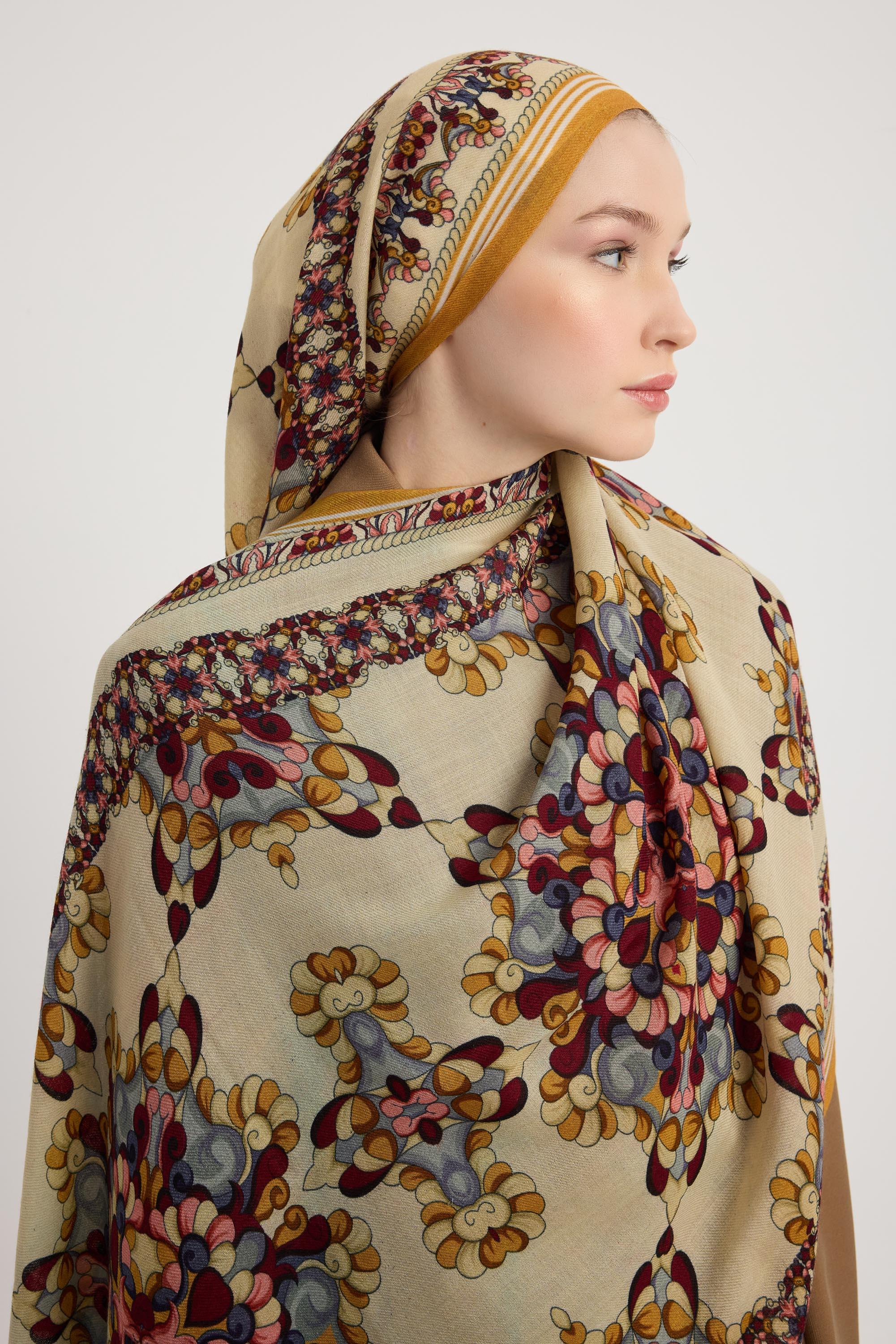 RUH YÜN İPEK EŞARP 110*110 CM - PUDRA PEMBE