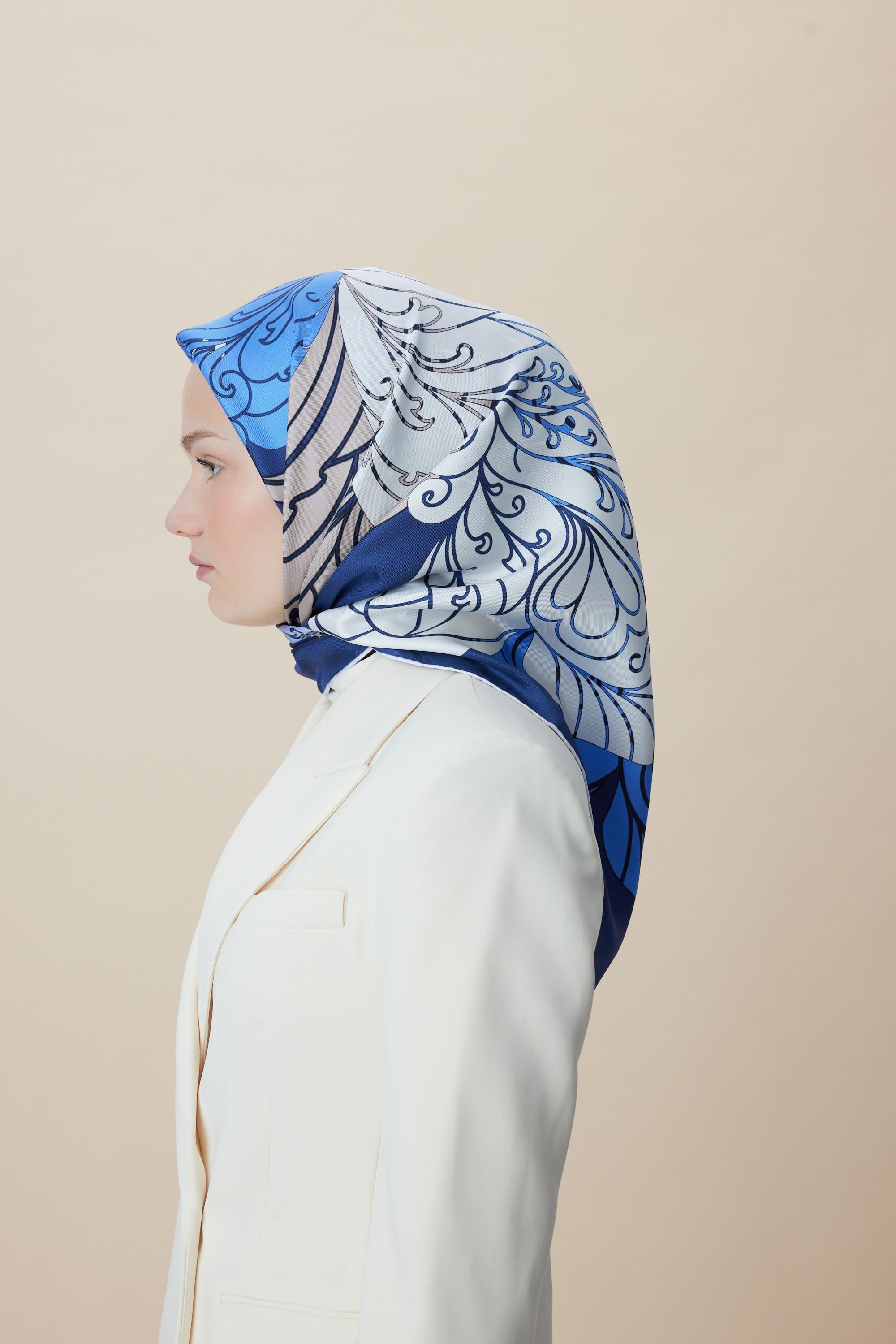 SAFİ TİVİL İPEK EŞARP 90*90 CM - LACİVERT