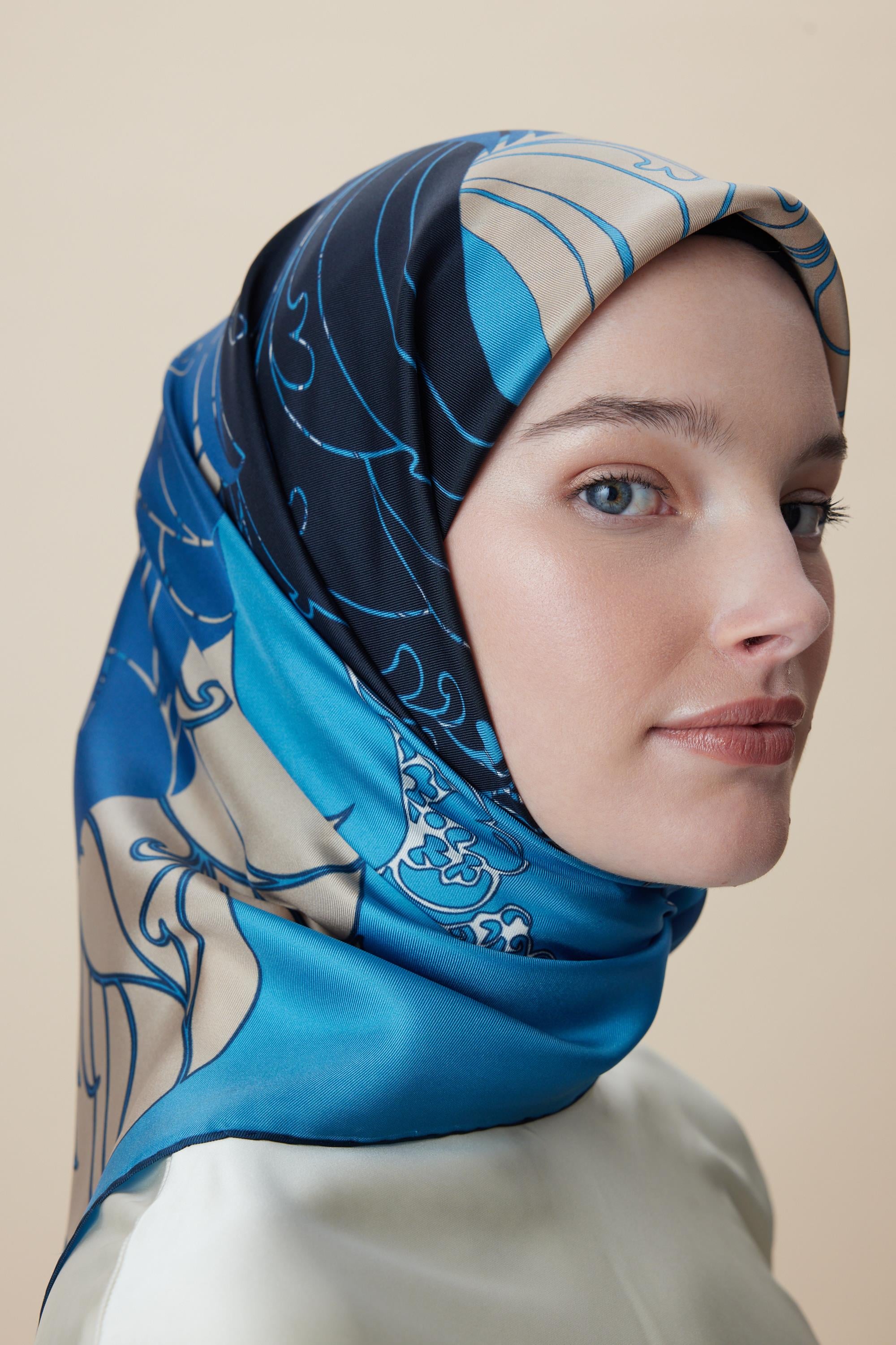 SAFİ TİVİL İPEK EŞARP 90*90 CM - MAVİ